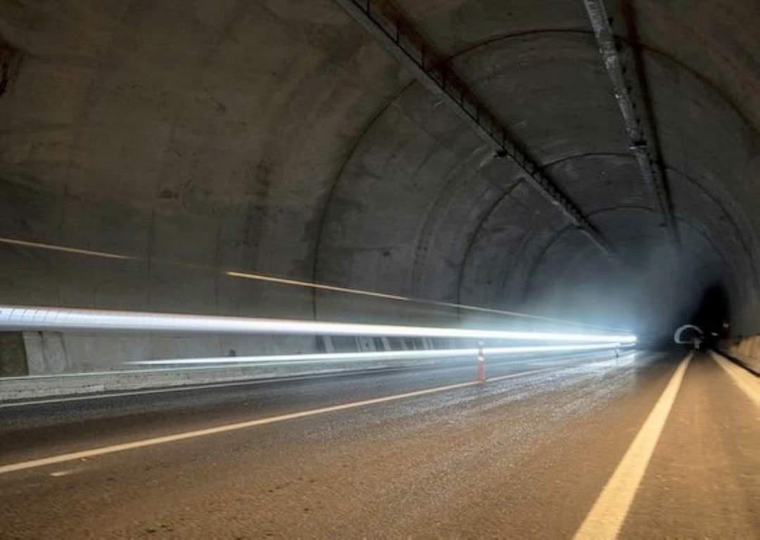 Eğribel Tüneli’nin sağ tüpü ulaşıma açıldı