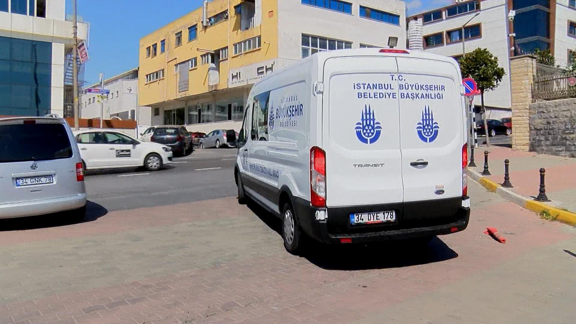 Kağıthanede eşini öldürüp, intihar etti