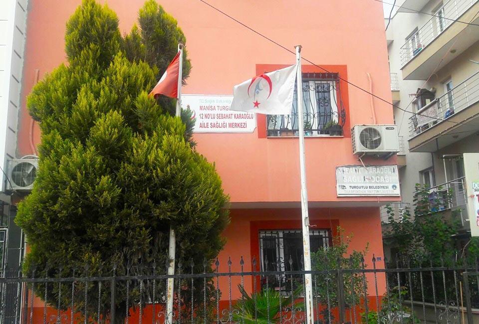 Manisada sağlık ocağında doktora yumruklu saldırı