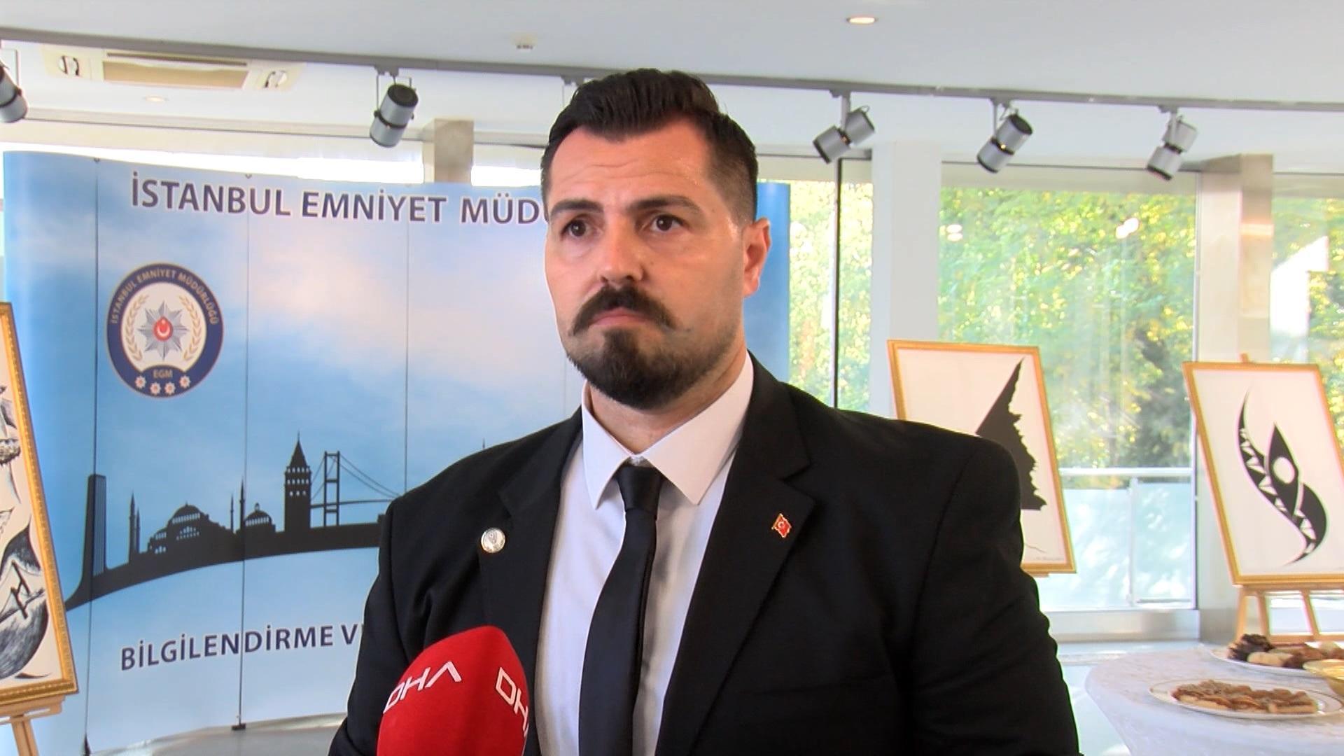 Polis memurundan resim sergisi: Terör saldırısı sonrası çizdiği resmi de sergiledi