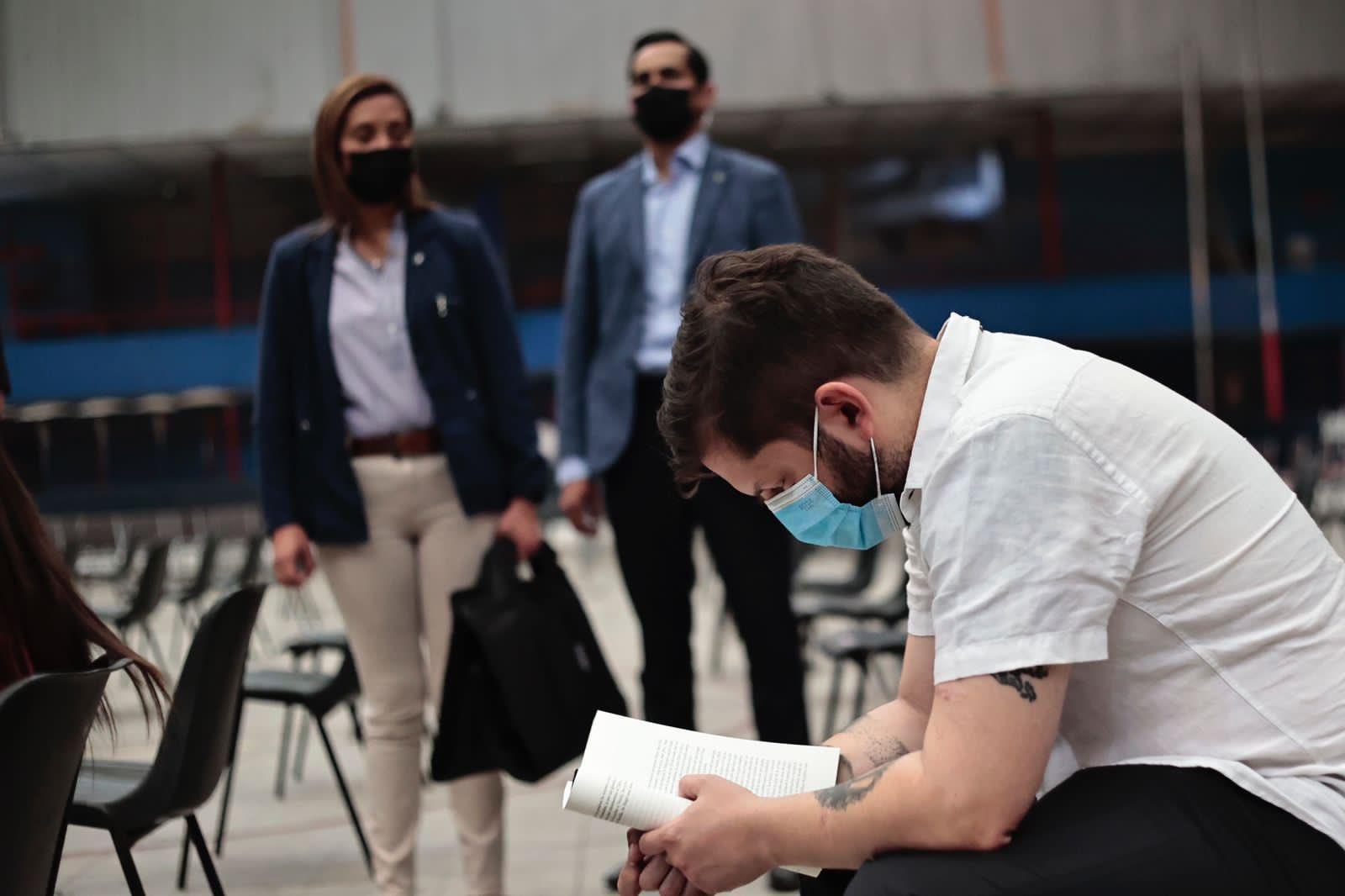 Şili’nin dövmeli genç Devlet Başkanı Boric 3’üncü aşıyı oldu