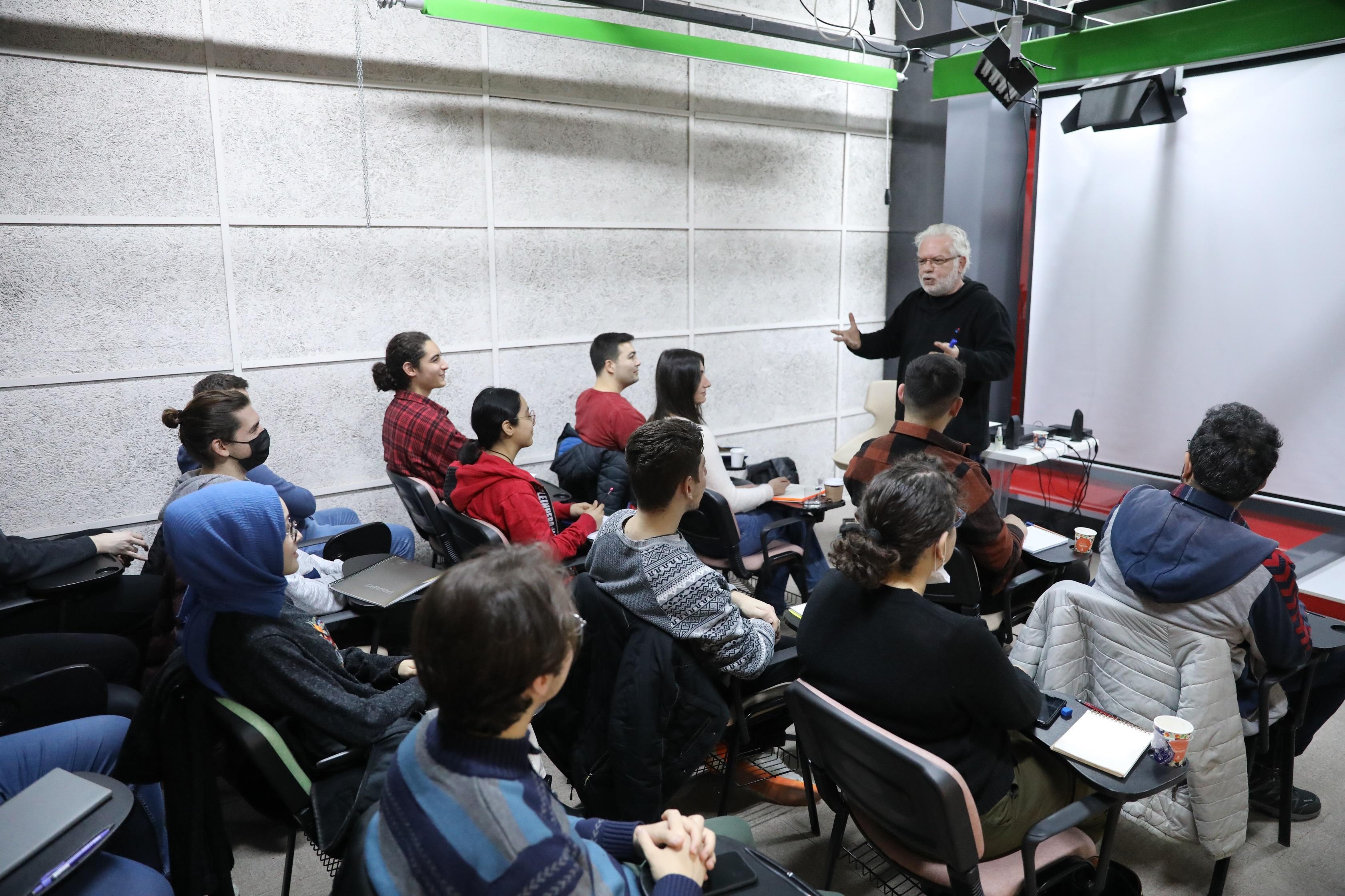 Başakşehir Sinema Okulu’nda eğitimler başladı