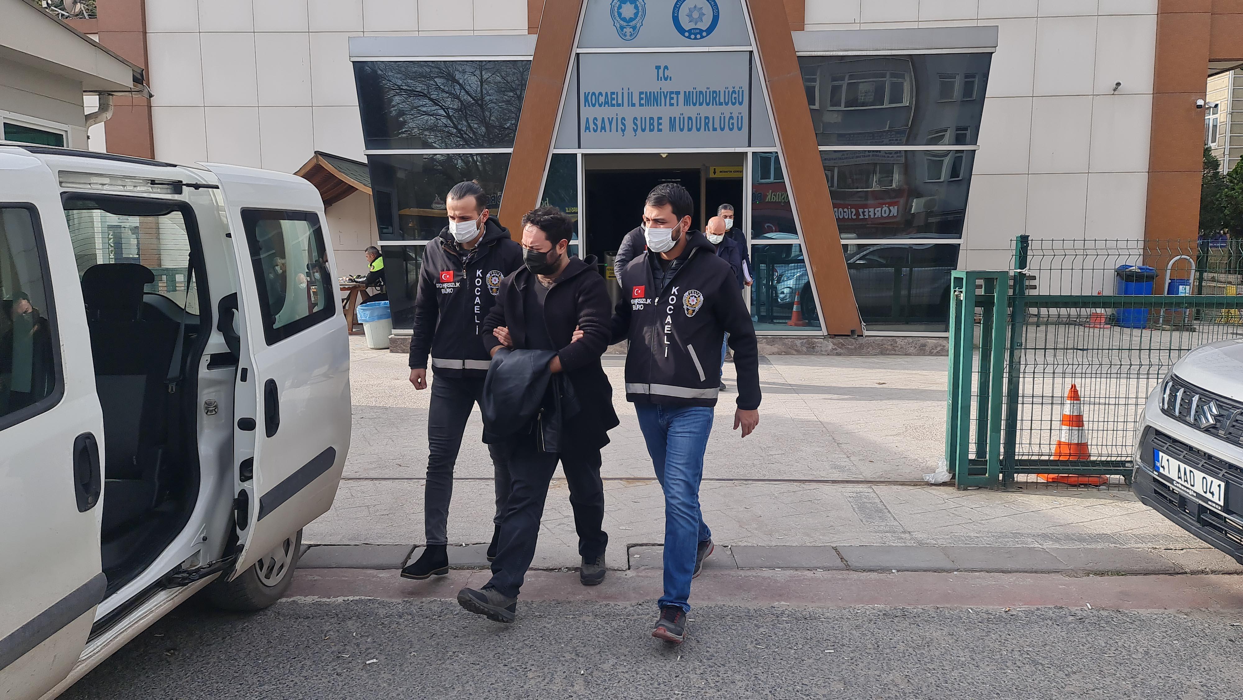 İş insanının 1 milyon lirasını gasbedenler yakalandı