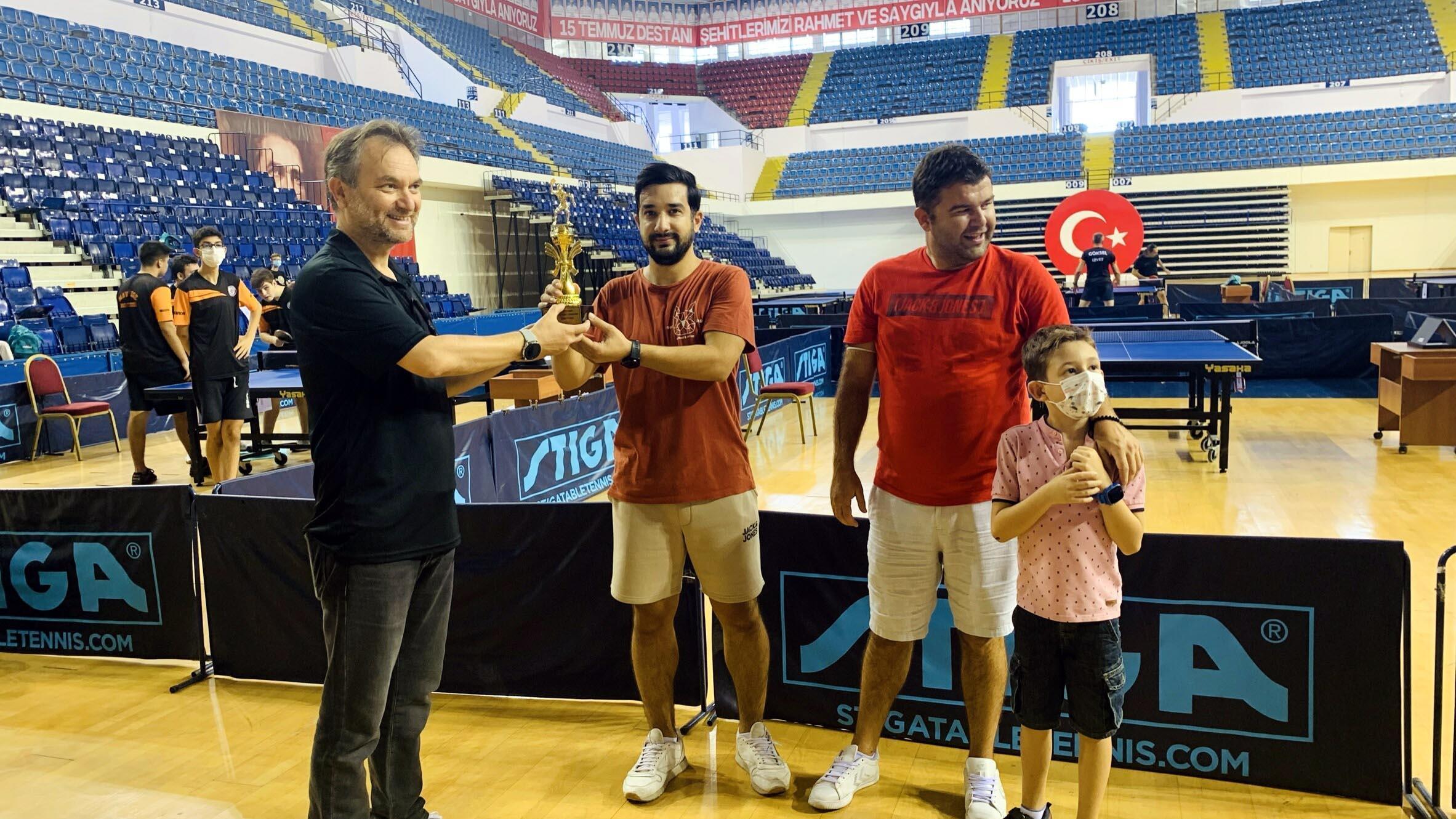 TSYD Masa Tenisi Turnuvasında şampiyon İzmir BŞB