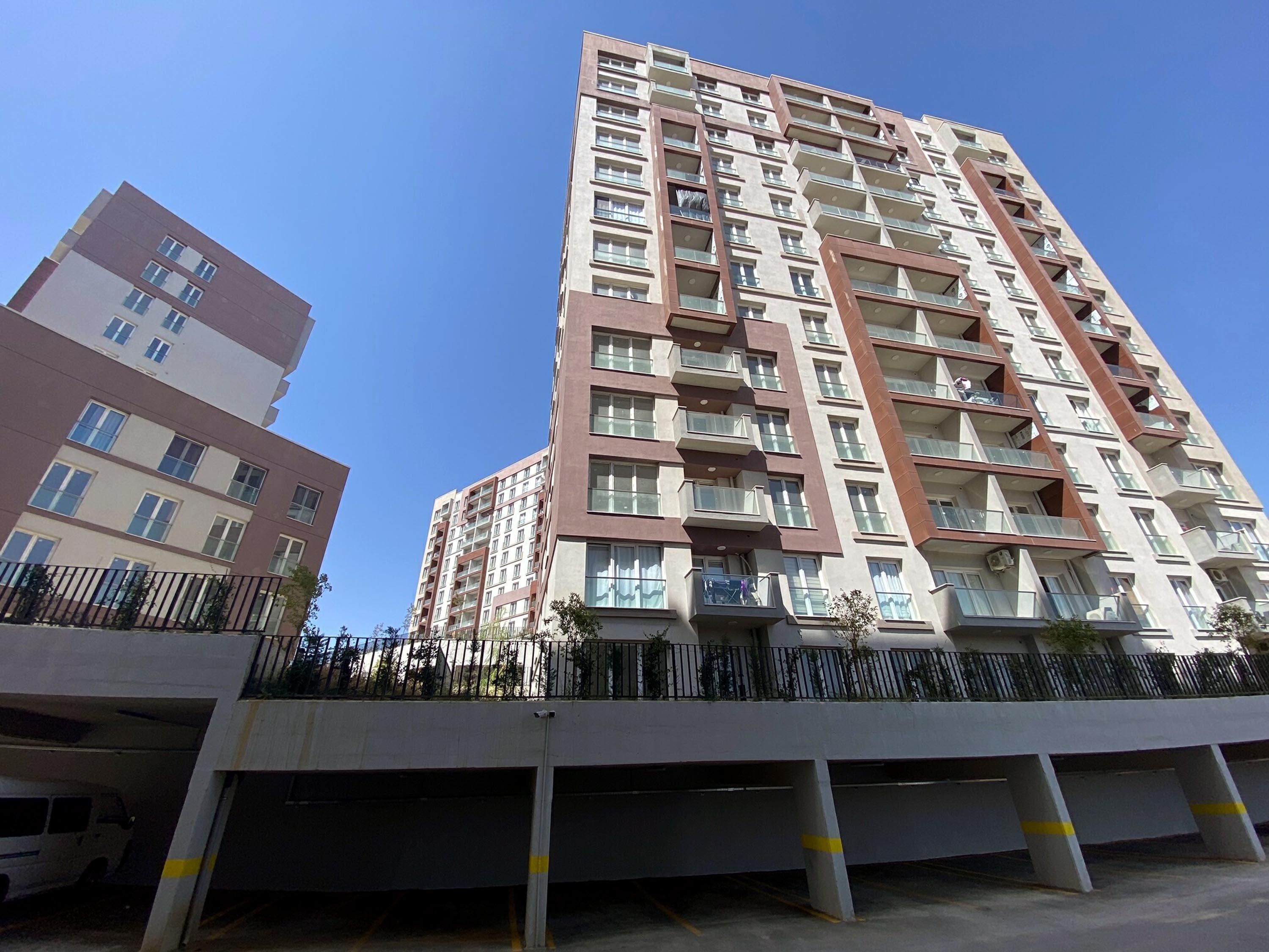 TOKİ İzmir Yenitepe konutları açık artırma için gün sayıyor