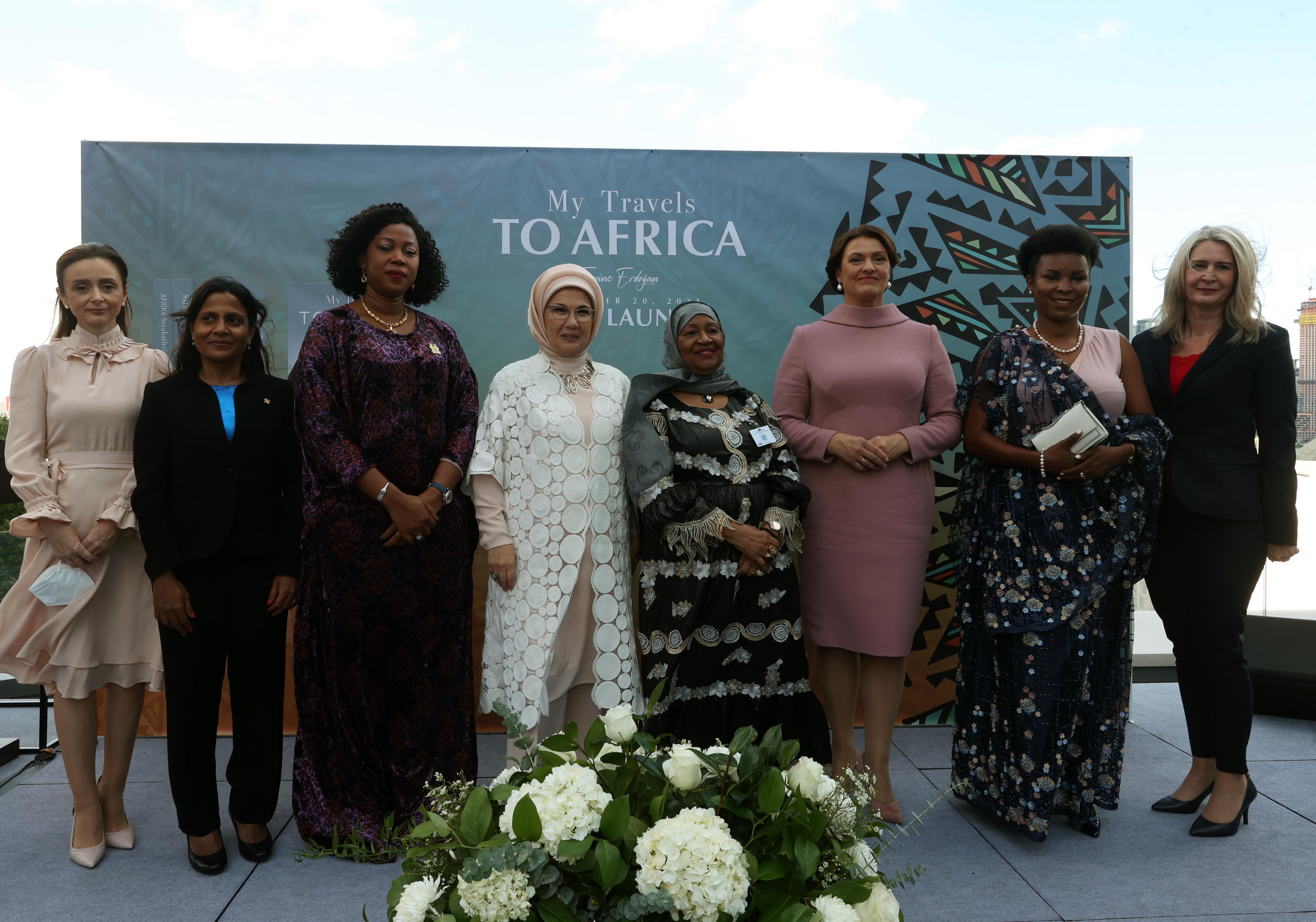 Emine Erdoğan, ‘Afrika Seyahatlerim’ adlı ilk kitabının tanıtımını New York’ta yaptı