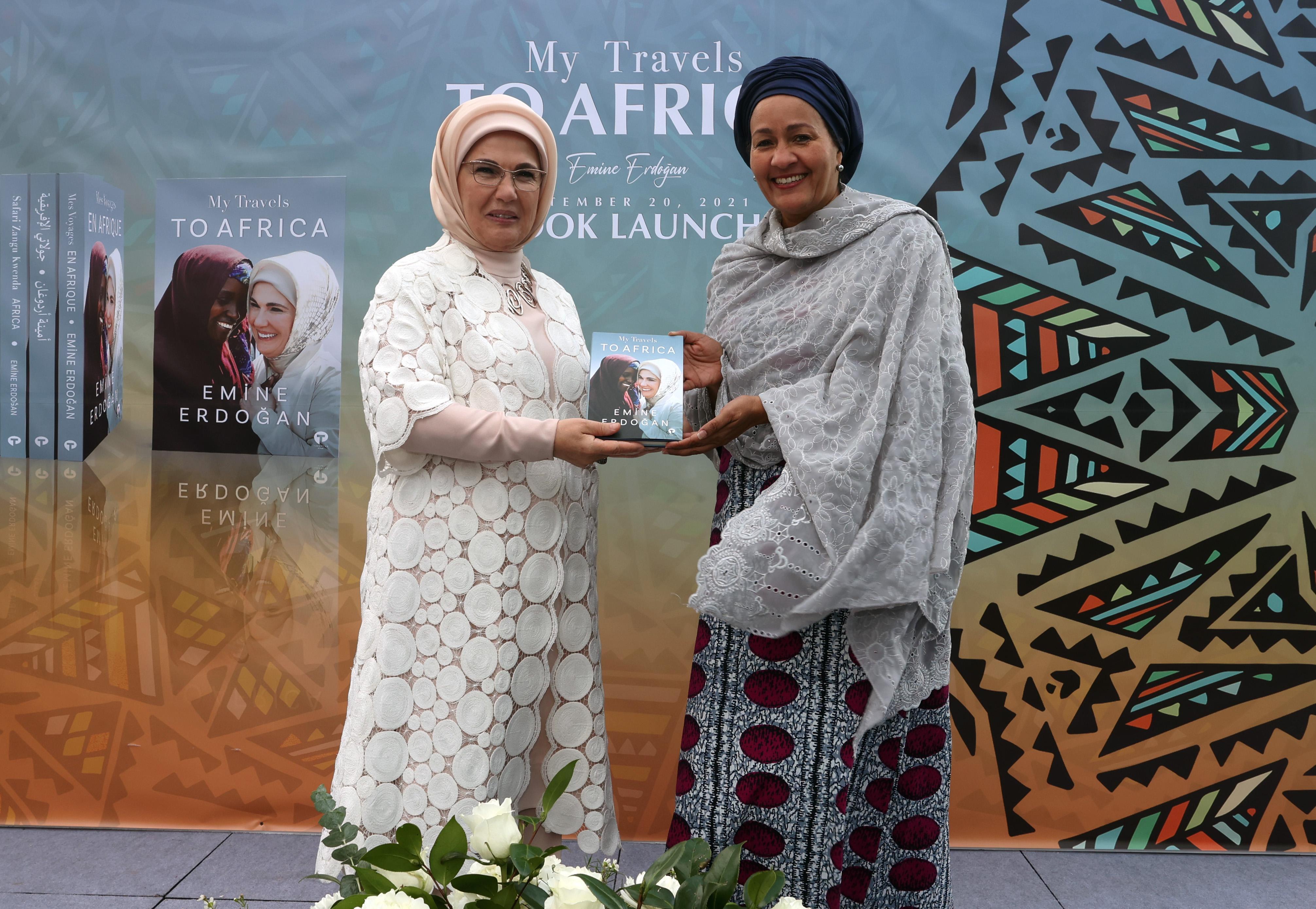 Emine Erdoğan, ‘Afrika Seyahatlerim’ adlı ilk kitabının tanıtımını New York’ta yaptı