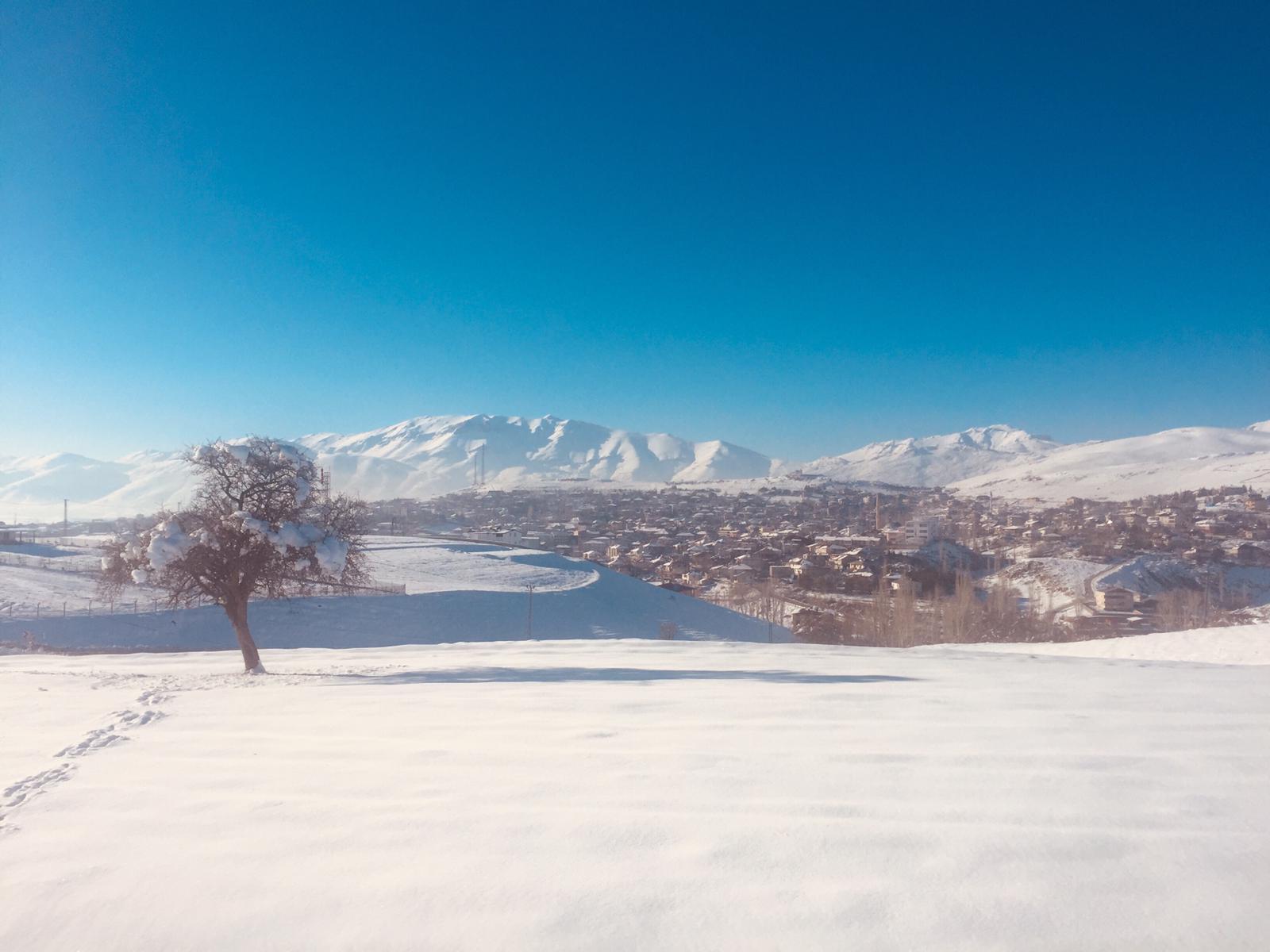 Adana’da sıcaklık eksi 13,4 dereceye kadar düştü; göl ve akarsular dondu