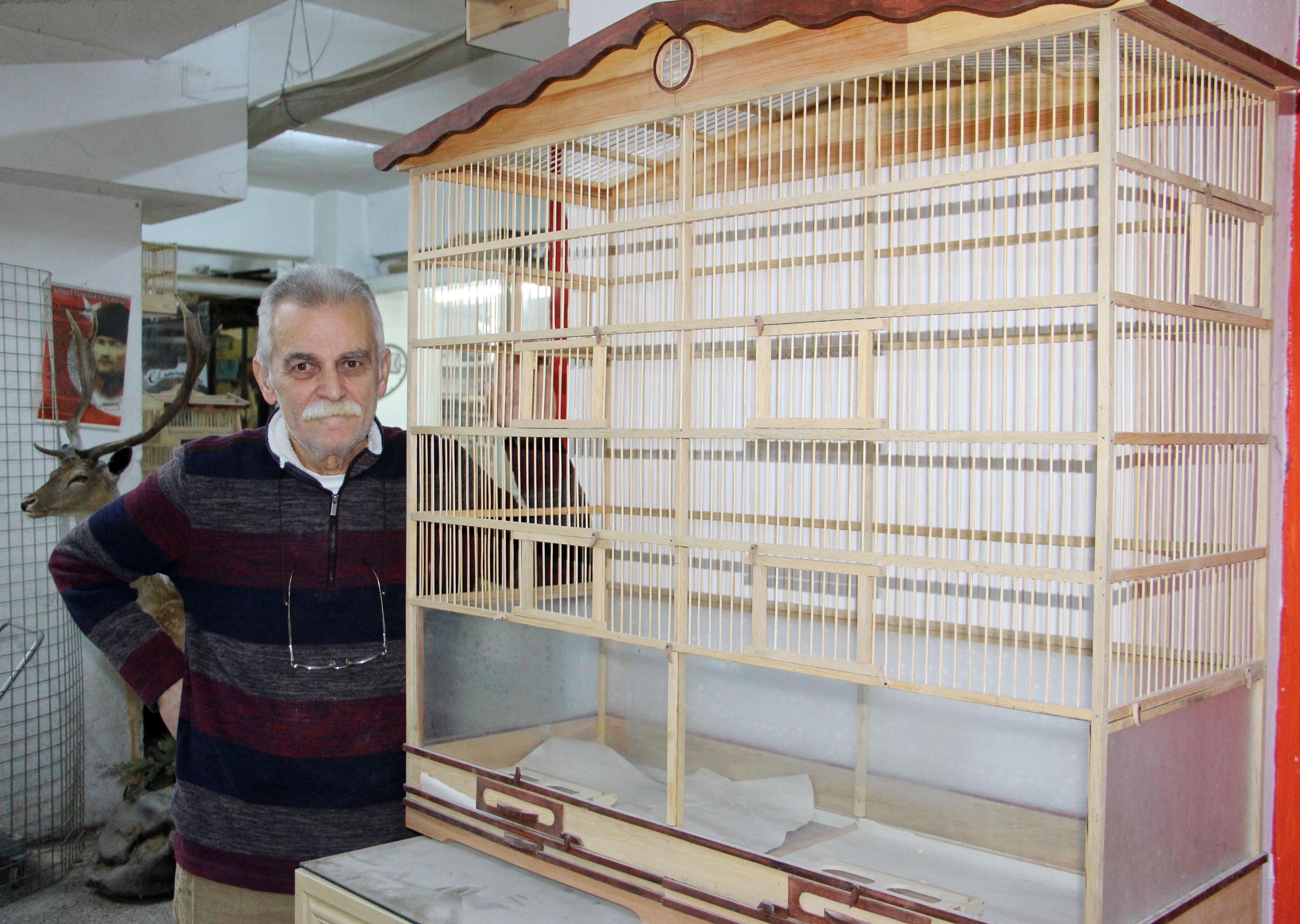 Devlet sanatçı olmak isteyen 32 yıllık ahşap ustası kırgın