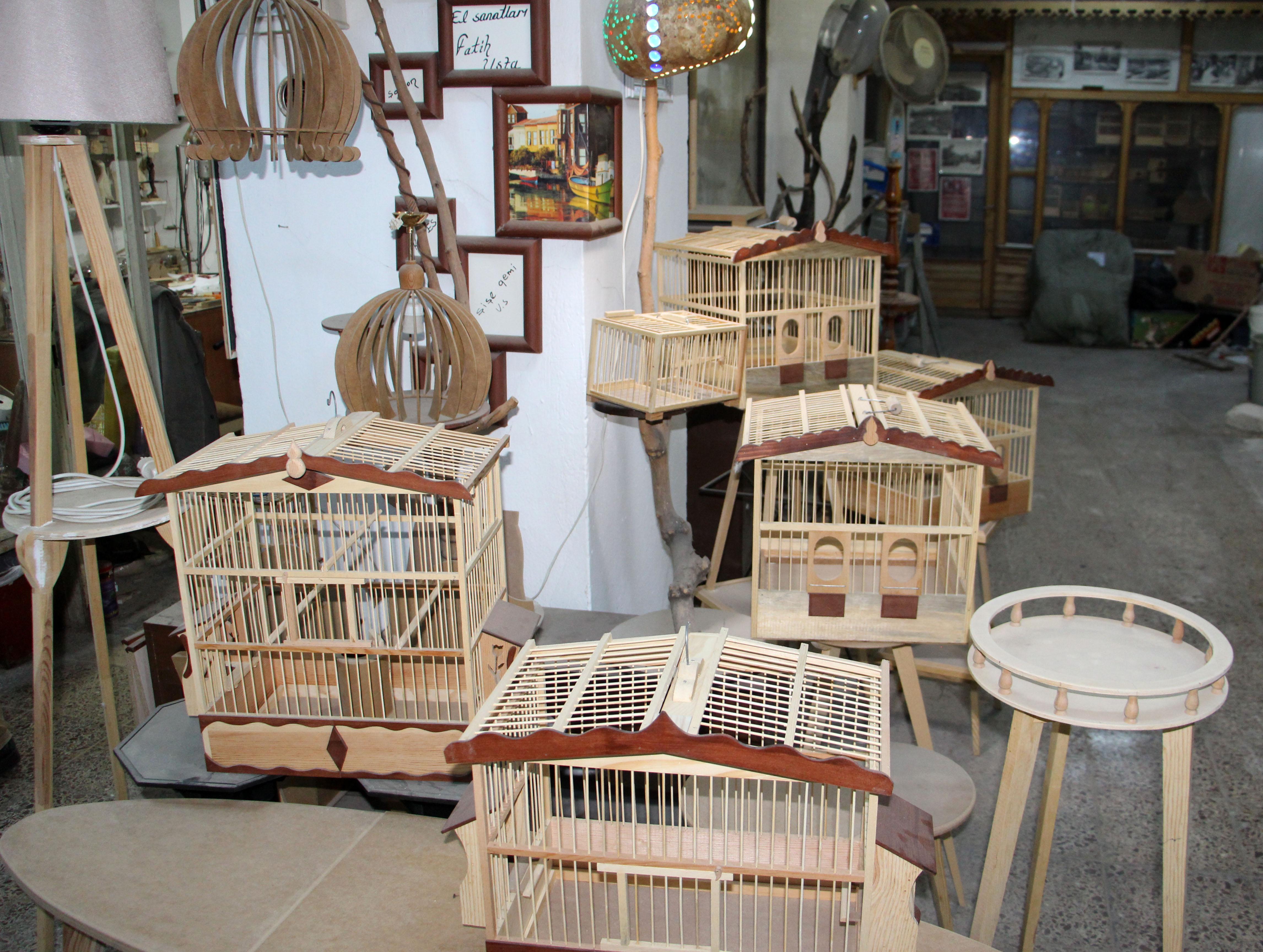 Devlet sanatçı olmak isteyen 32 yıllık ahşap ustası kırgın