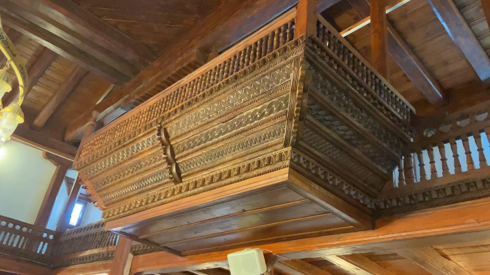 Bayburtta iki asırlık Ulu Cami, zamana meydan okuyor