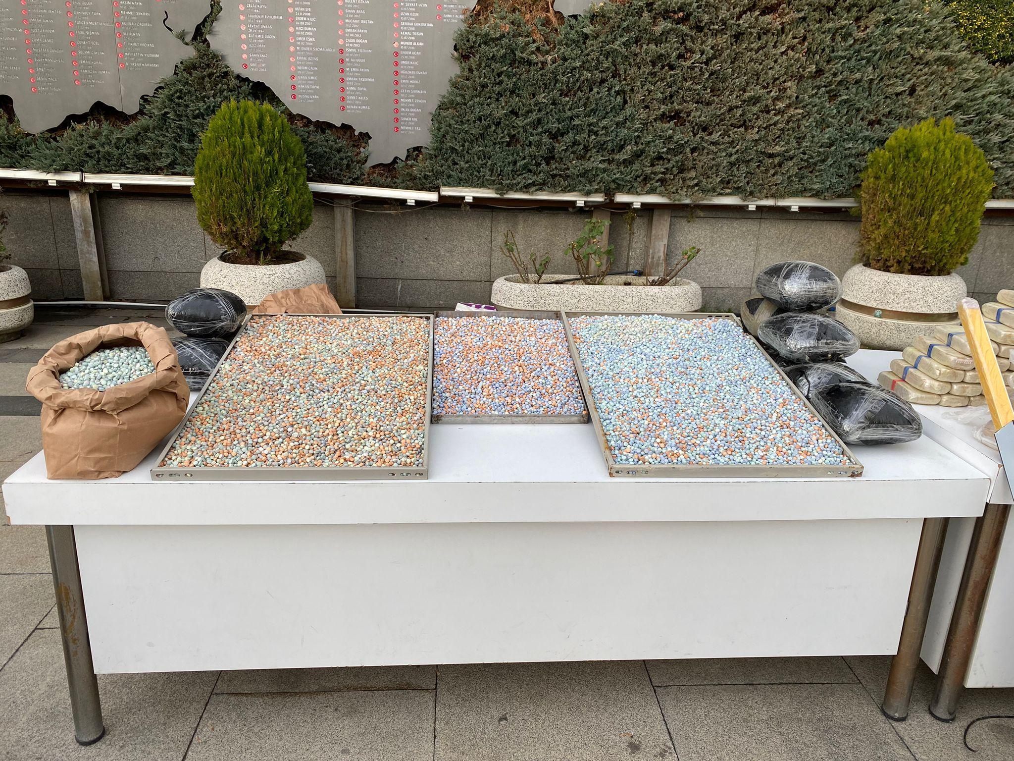 İstanbulda 2021de 6 ton 727 kilogram uyuşturucu ele geçirildi