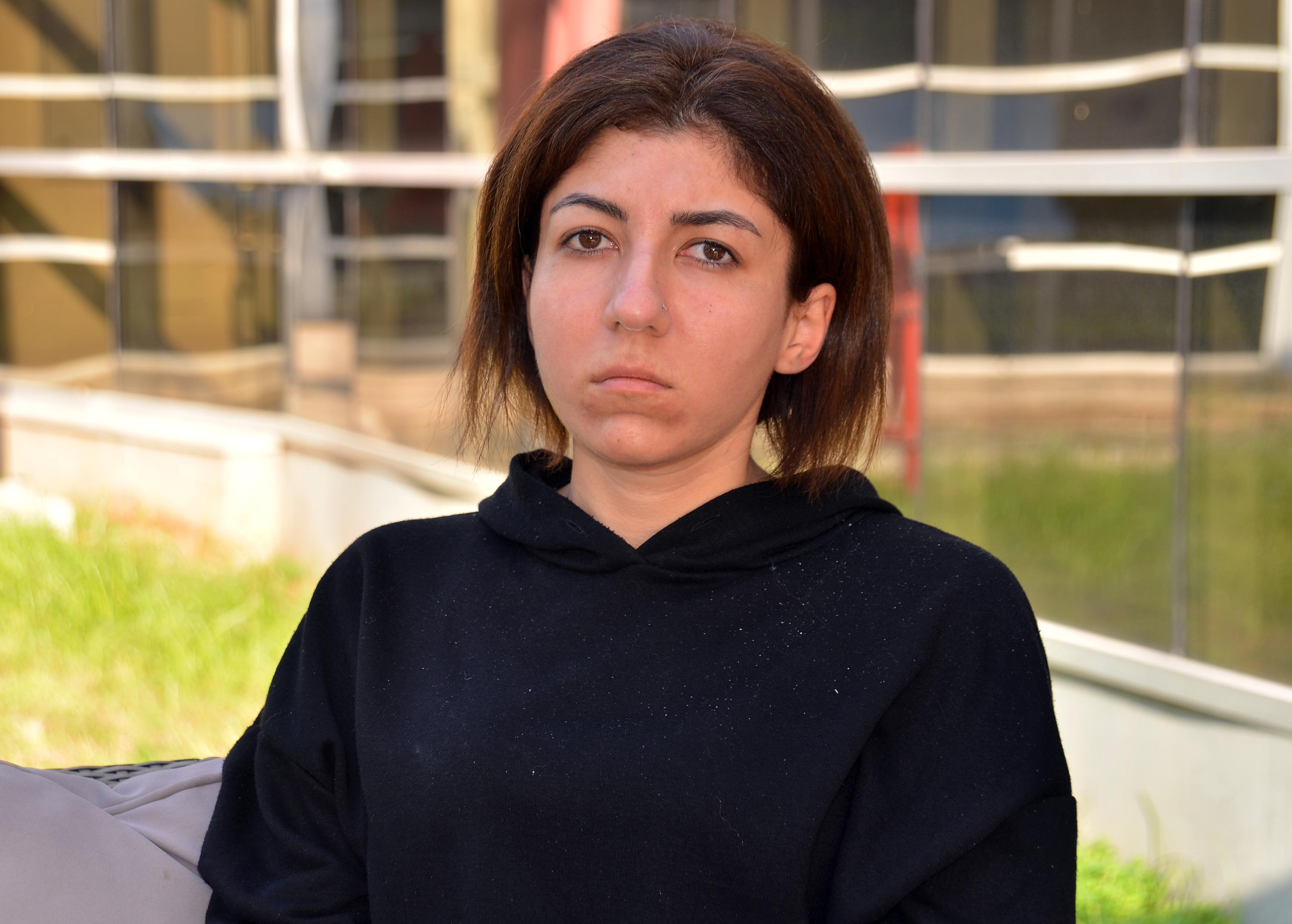 Komşuların bıçaklı kavgasının altından kapı zili tartışması çıktı