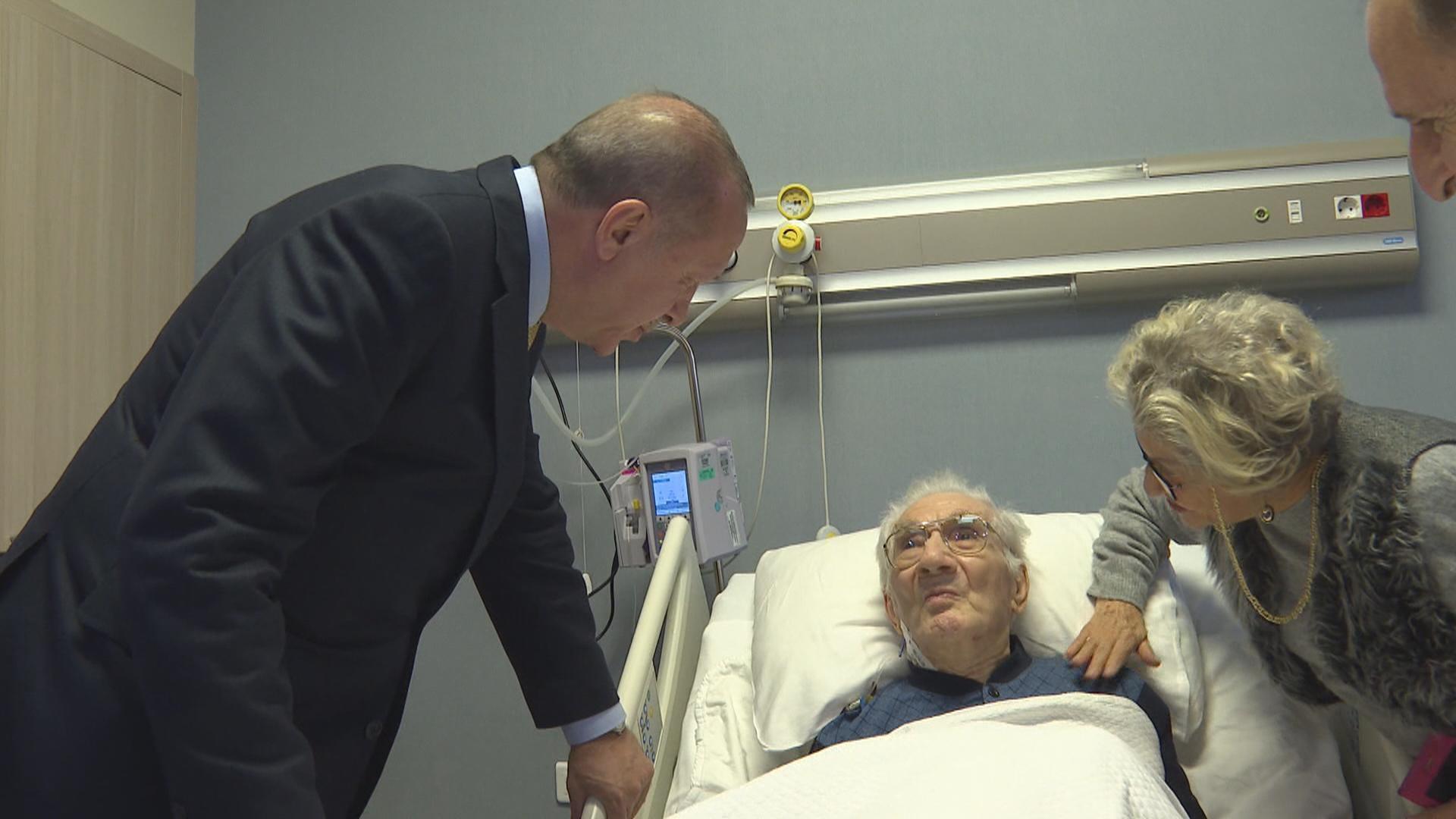 Devlet sanatçısı Prof. Dr. Alaeddin Yavaşca hayatını kaybetti