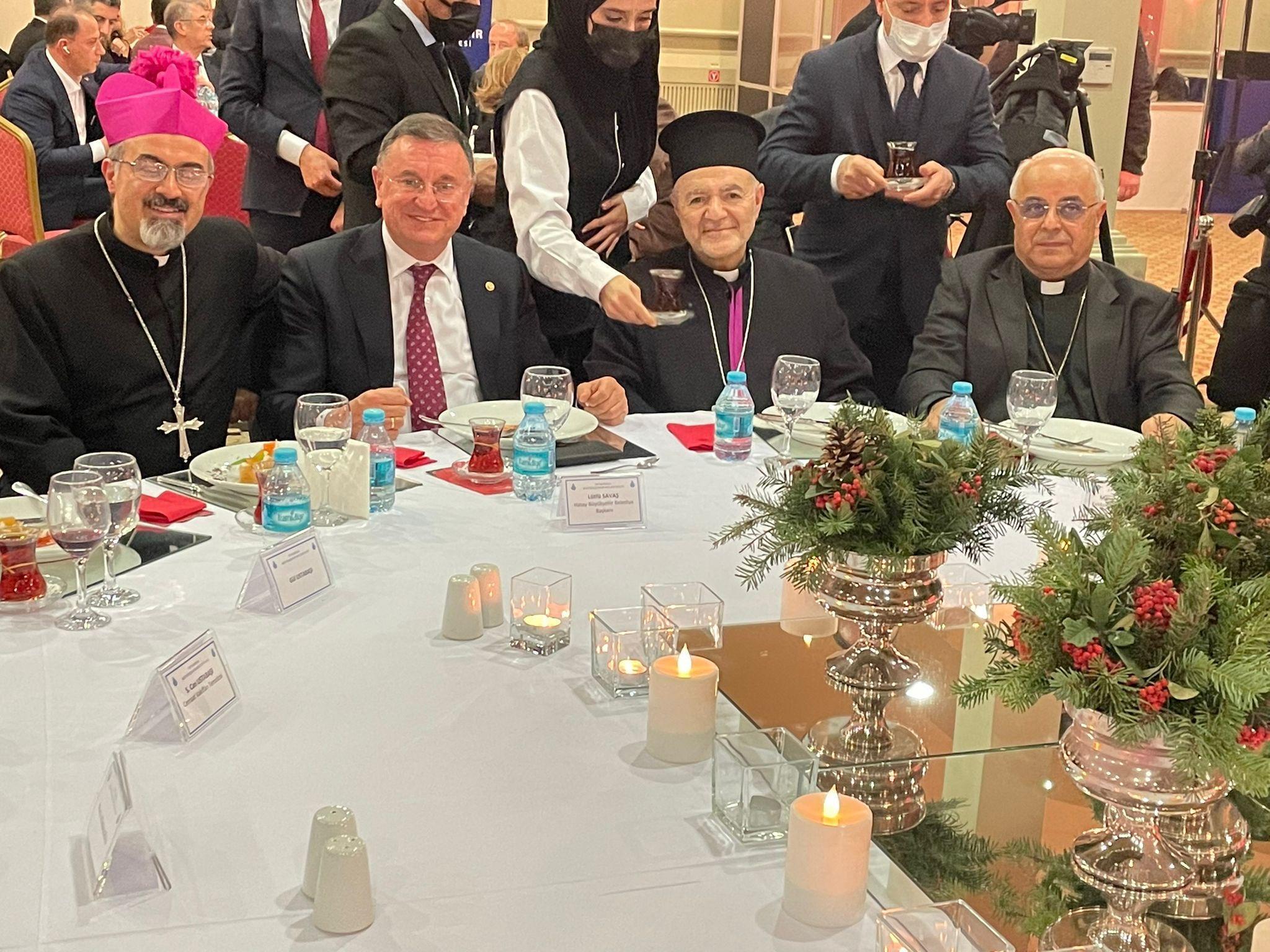 Türkiyede yaşayan Hristiyan toplumunun dini liderleri İBBnin davetinde bir araya geldi