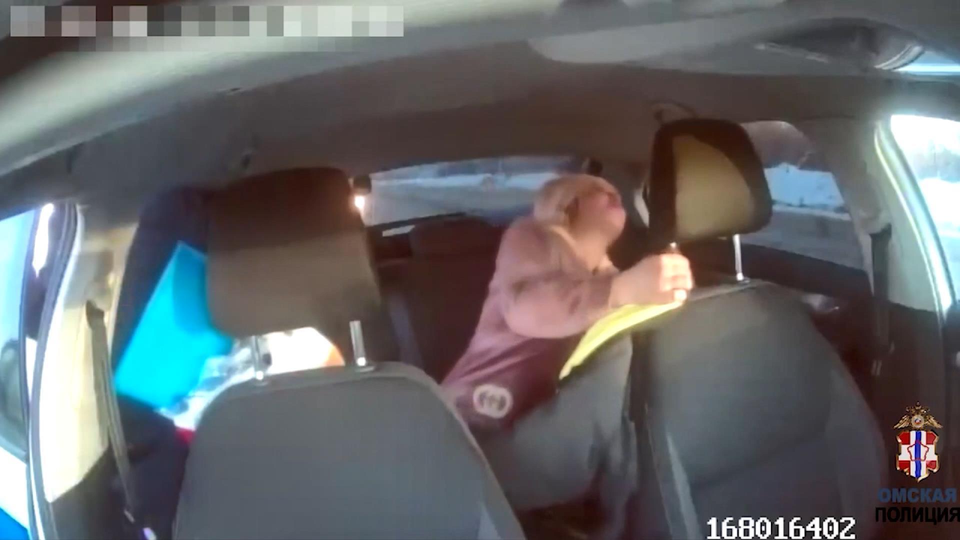 Rusya’da polis kovalamacası, kurtarma operasyonuna dönüştü