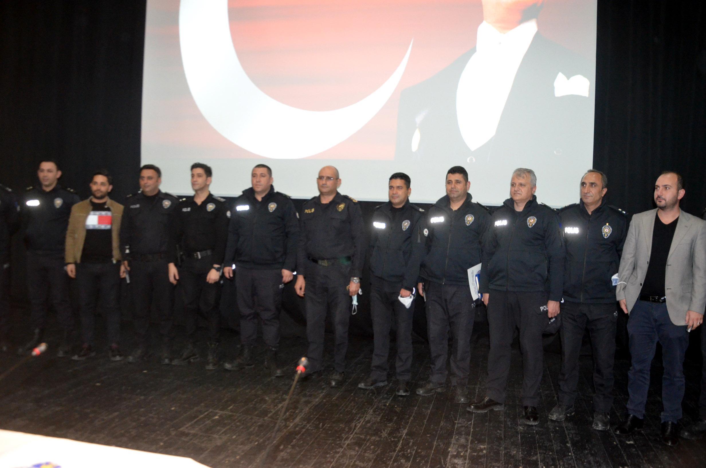 Avcılar’da 1 yılda 344 silah ele geçirildi