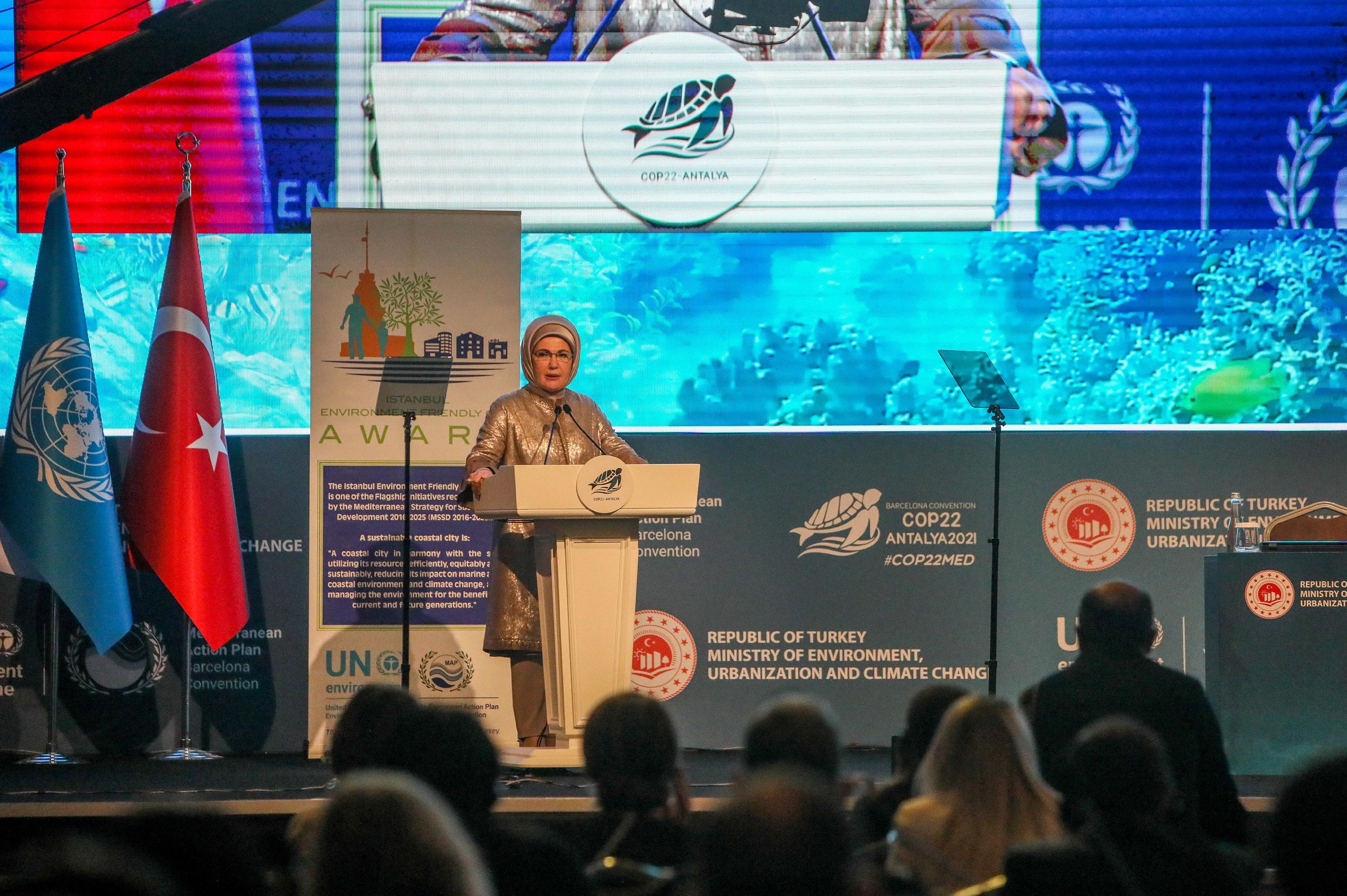 Bakan Kurum: Plastikler, deniz canlılarımızı tehdit ediyor