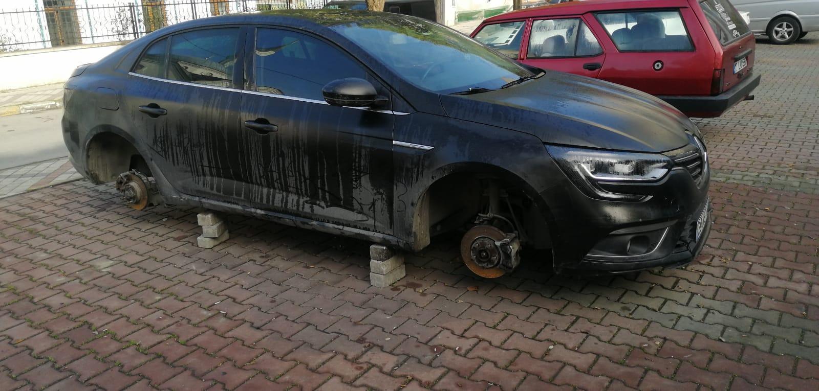 Bağcılarda iki mahallede yaşanan hırsızlıklar Çiçek Abbas filmini anımsattı