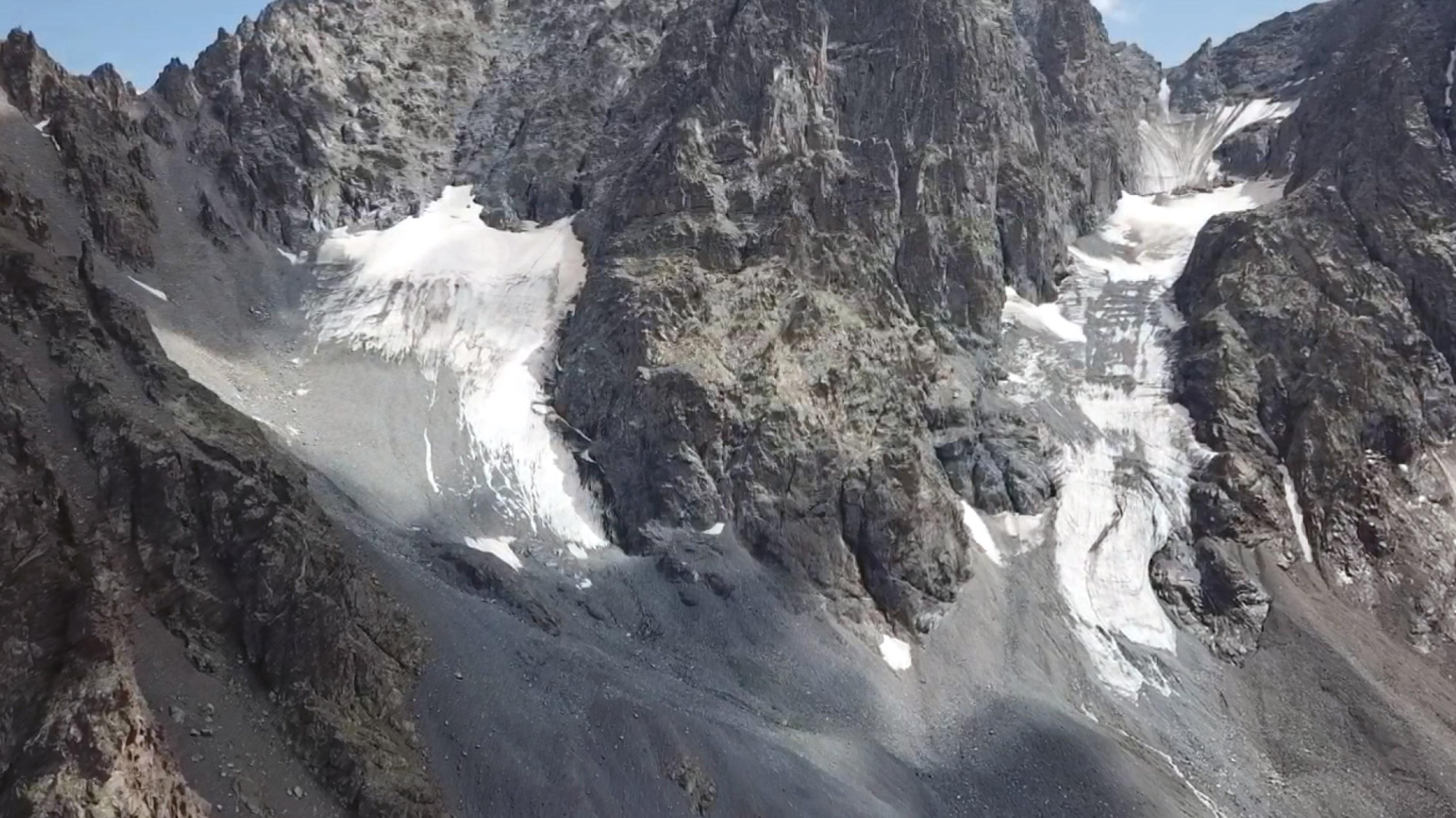Kaçkarlarda buzullar eridi, tırmanış rotaları değişti