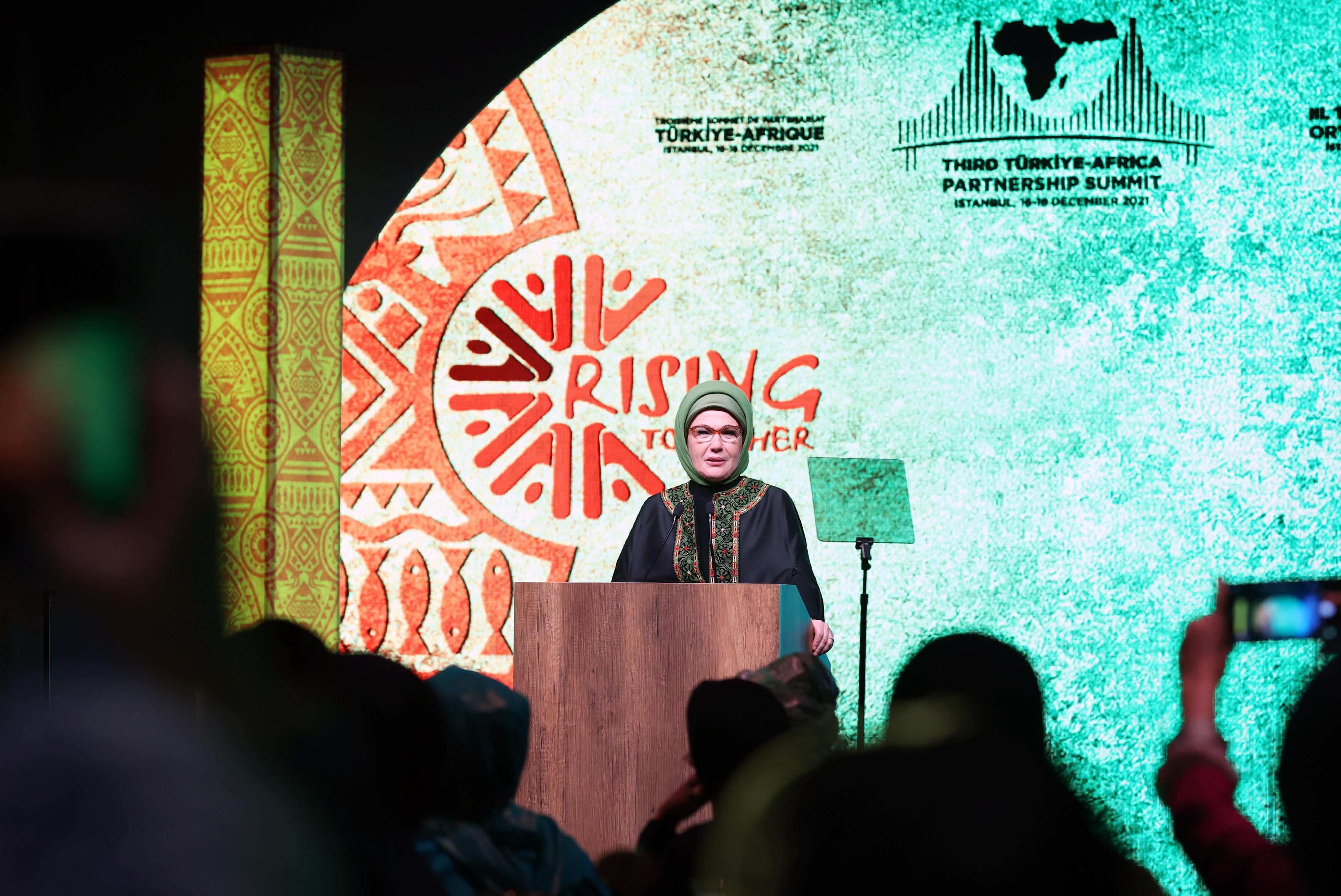 Emine Erdoğan, Afrikalı first ladyler ile bir araya geldi