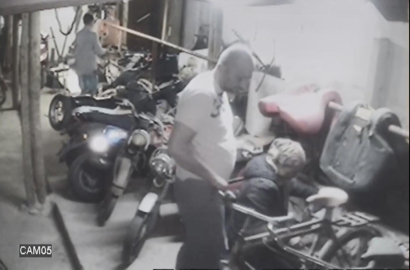 Eşin intihara sürüklendiği iddiasıyla açılan davada dudak okuma uzmanı istendi