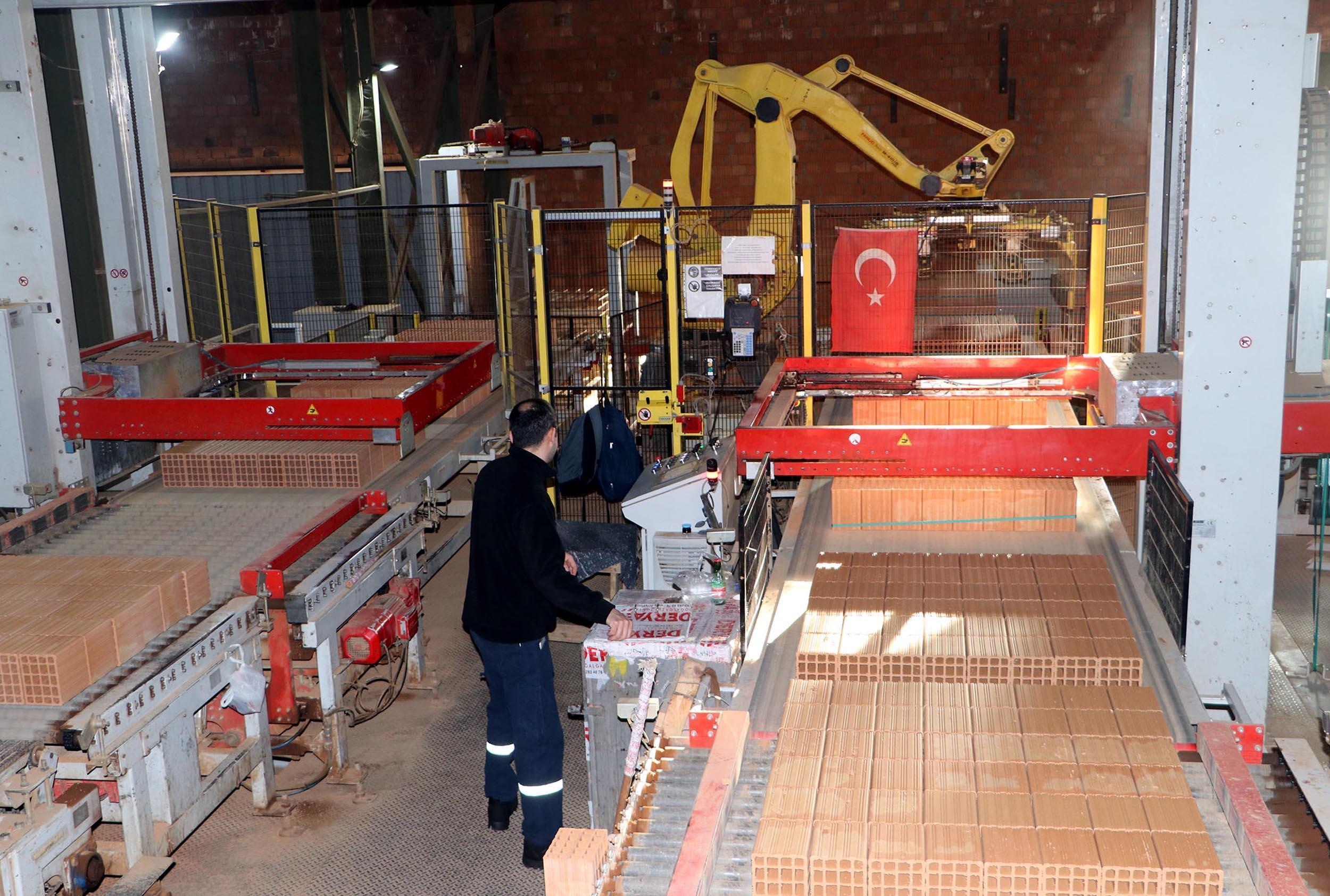 Tekirdağdan Bulgaristana 1 milyon euroluk tuğla ihracatı