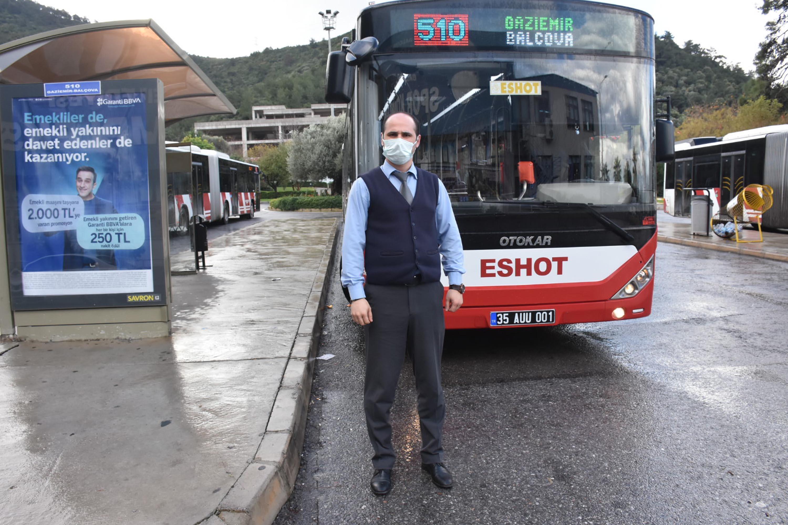 Otobüs şoförü, fenalaşan yolcuyu hastaneye yetiştirdi