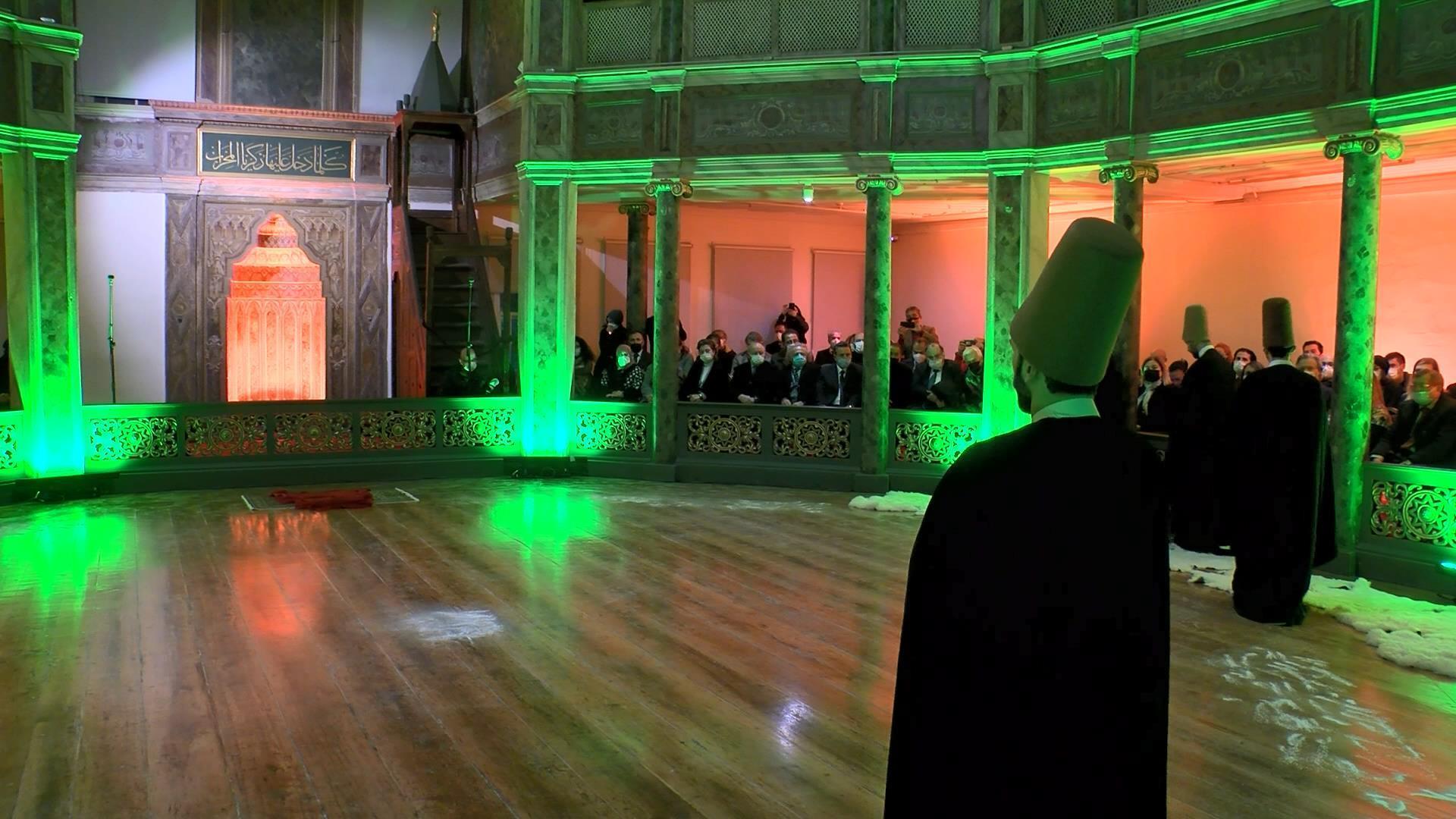 Bakan Ersoy, Galata Mevlevihanesinde Şeb-i Arus programına katıldı