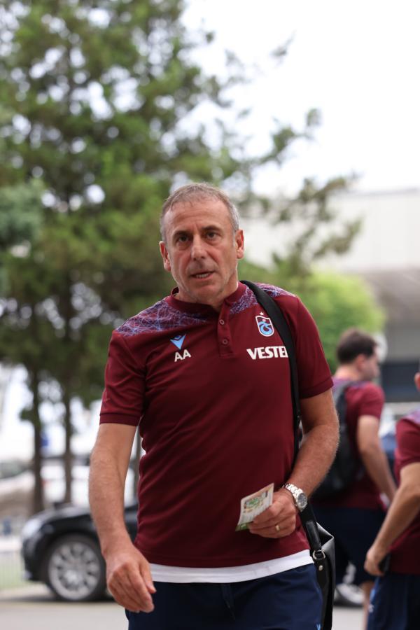 Trabzonspor’da Umut Bozok Ve Naci Ünüvar Ilk Kez Kafilede - Spor Haberleri