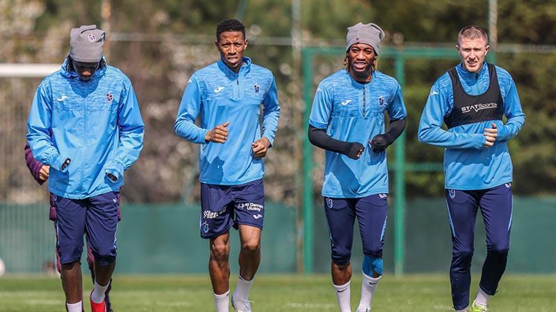 Trabzonspor’da Göztepe hazırlıkları sürüyor