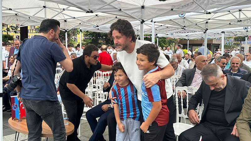 Taraftarla buluşan Fatih Tekke’den ‘mücadeleye devam’ mesajı