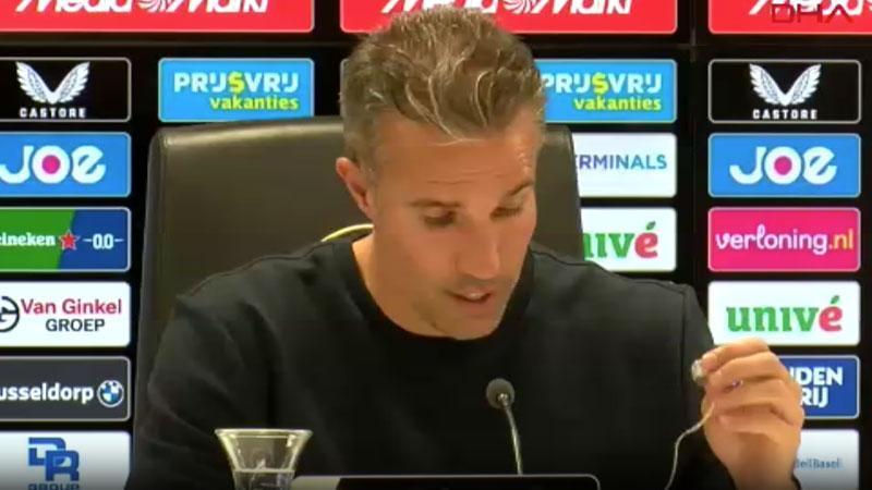 Robin van Persie: Bu maçtan kaçınmayacağız
