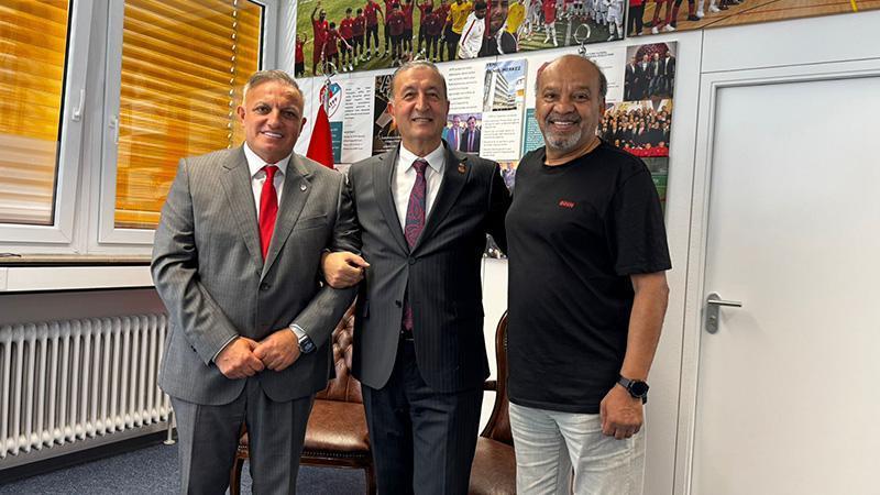 Avrupa Türk Futbol Federasyonu’na bir destek de ABP’den geldi Avrupa Türk Futbol Federasyonu’na bir destek de ABP’den geldi