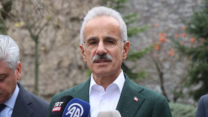 Bakan Uraloğlu’ndan Karadeniz’deki gemilere ilişkin açıklama