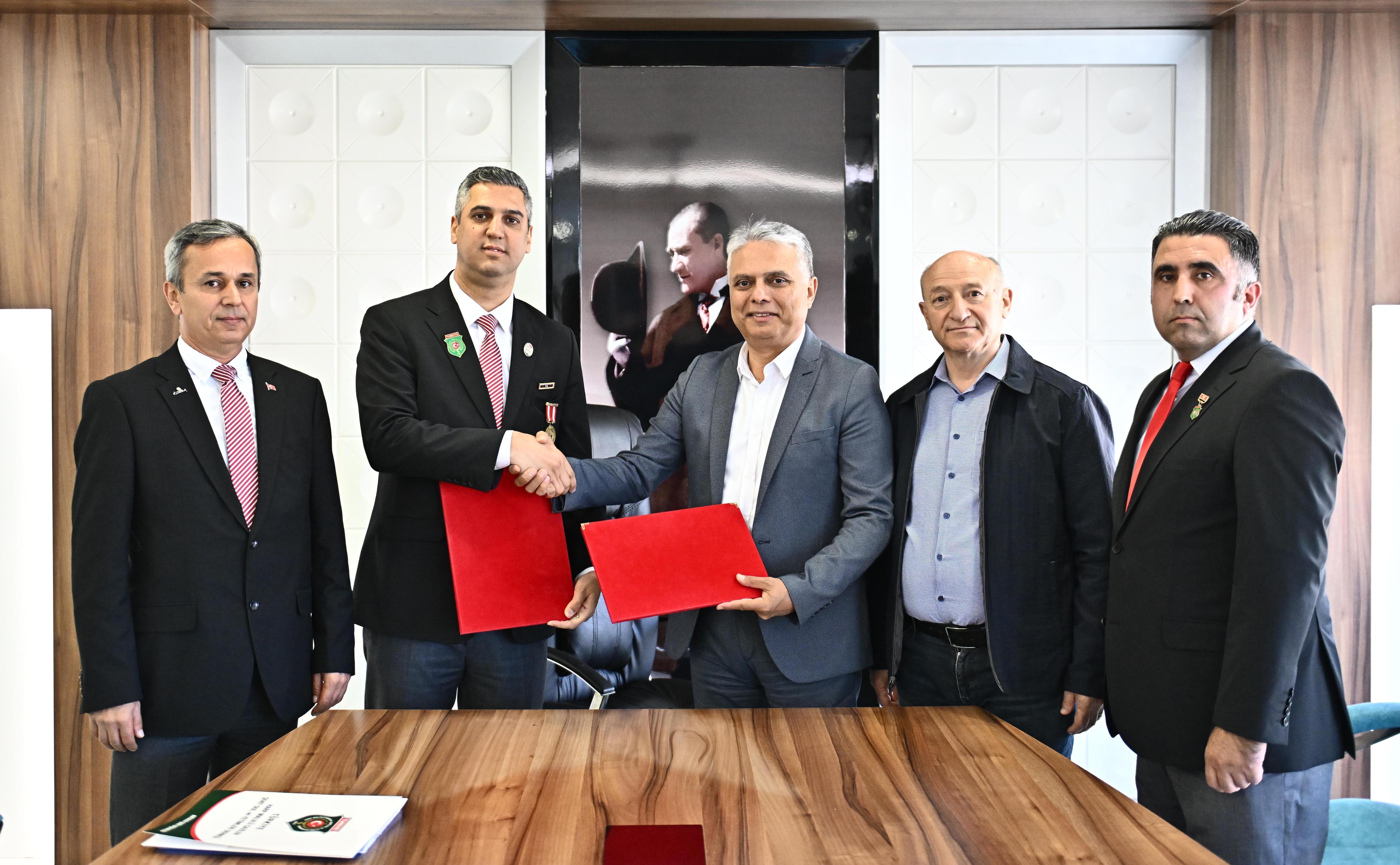 Muratpaşa’dan şehit aileleri ve gaziler için protokol