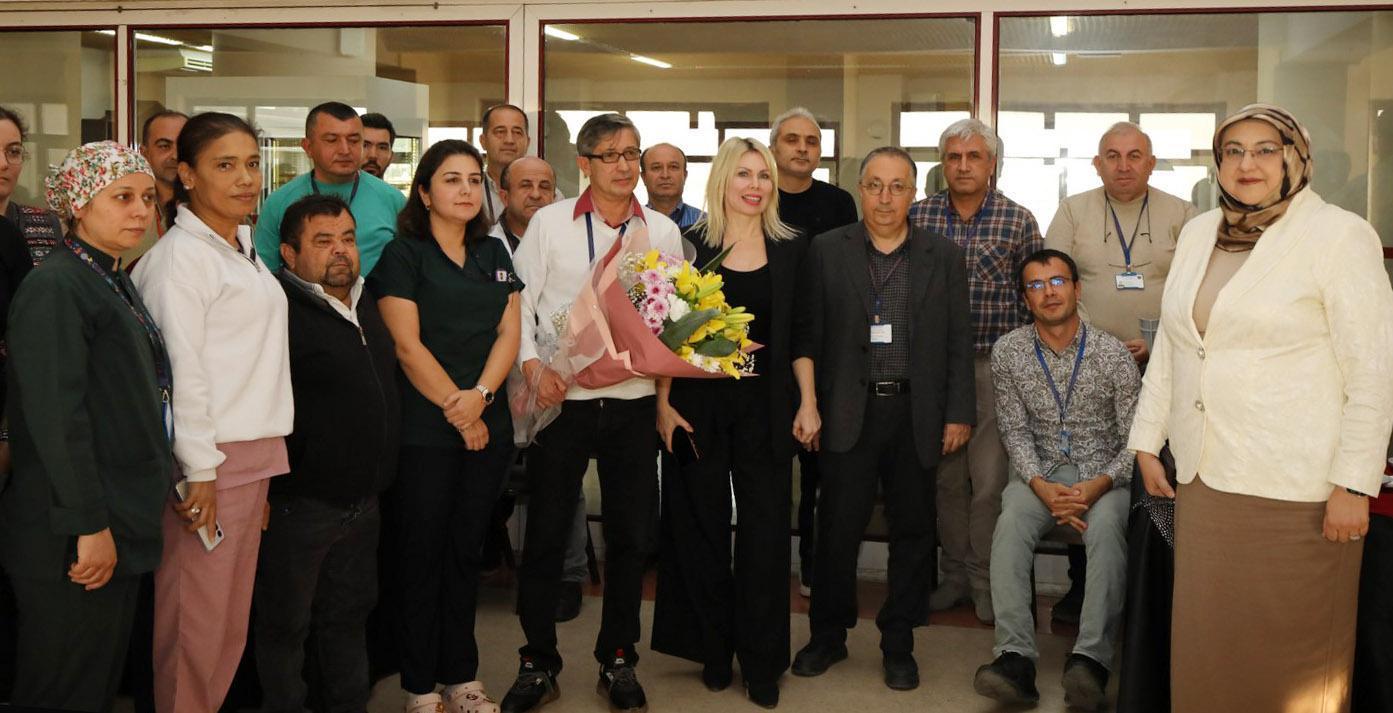 Rektör Özkan, engelli çalışanlarla bir araya geldi