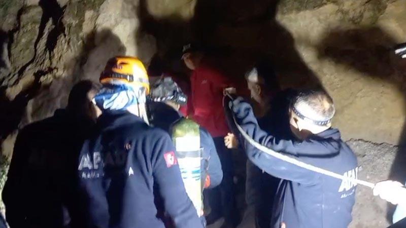 Kaçak kazı için girdiği tünelde metan gazından zehirlendi