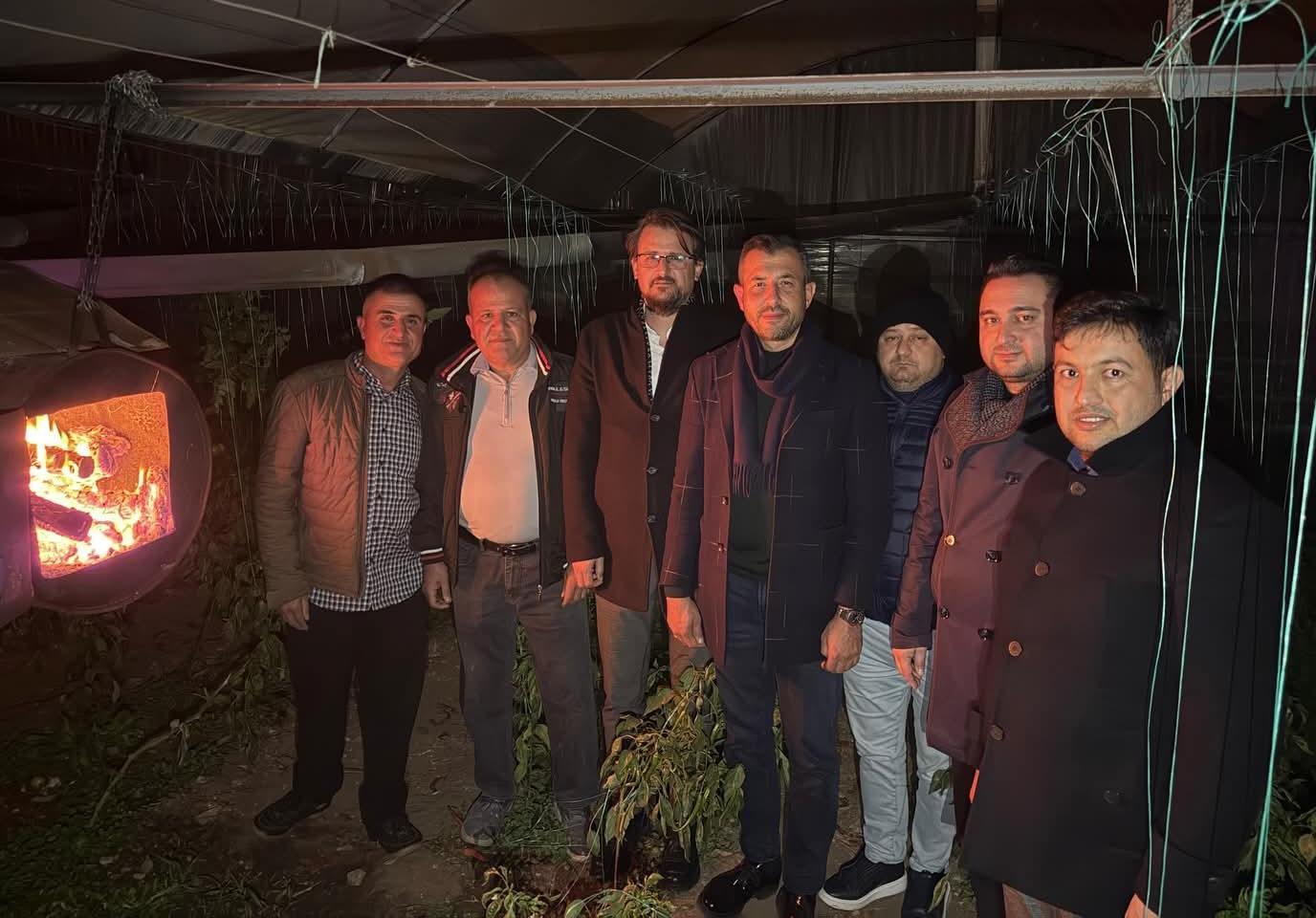 Sera üreticileri don nöbetinde Sera üreticileri don nöbetinde