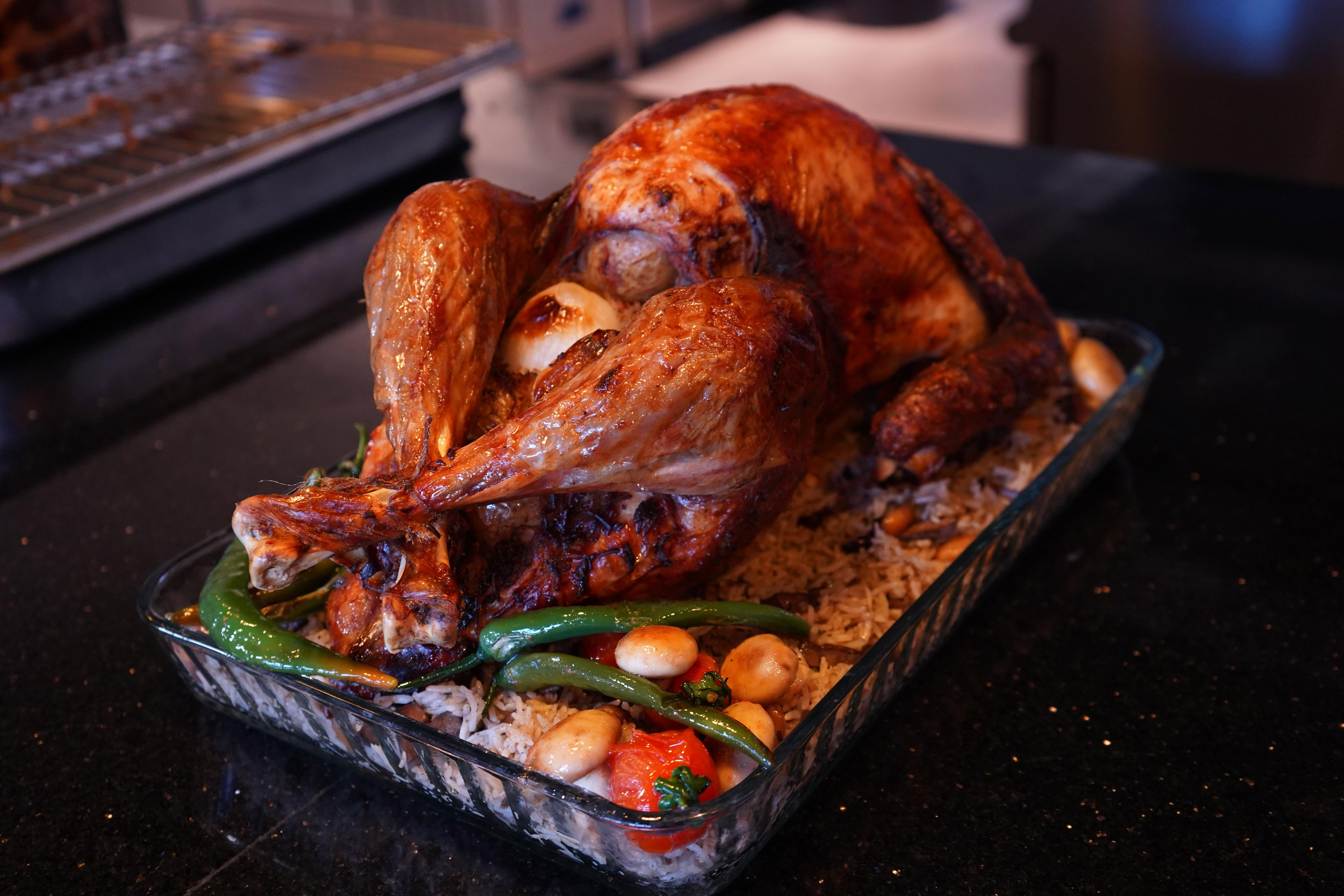 Yılbaşı sofralarında ‘gıda güvenliği’ uyarısı: Hindi tam pişmeden tüketilmemeli Yılbaşı sofralarında ‘gıda güvenliği’ uyarısı: Hindi tam pişmeden tüketilmemeli