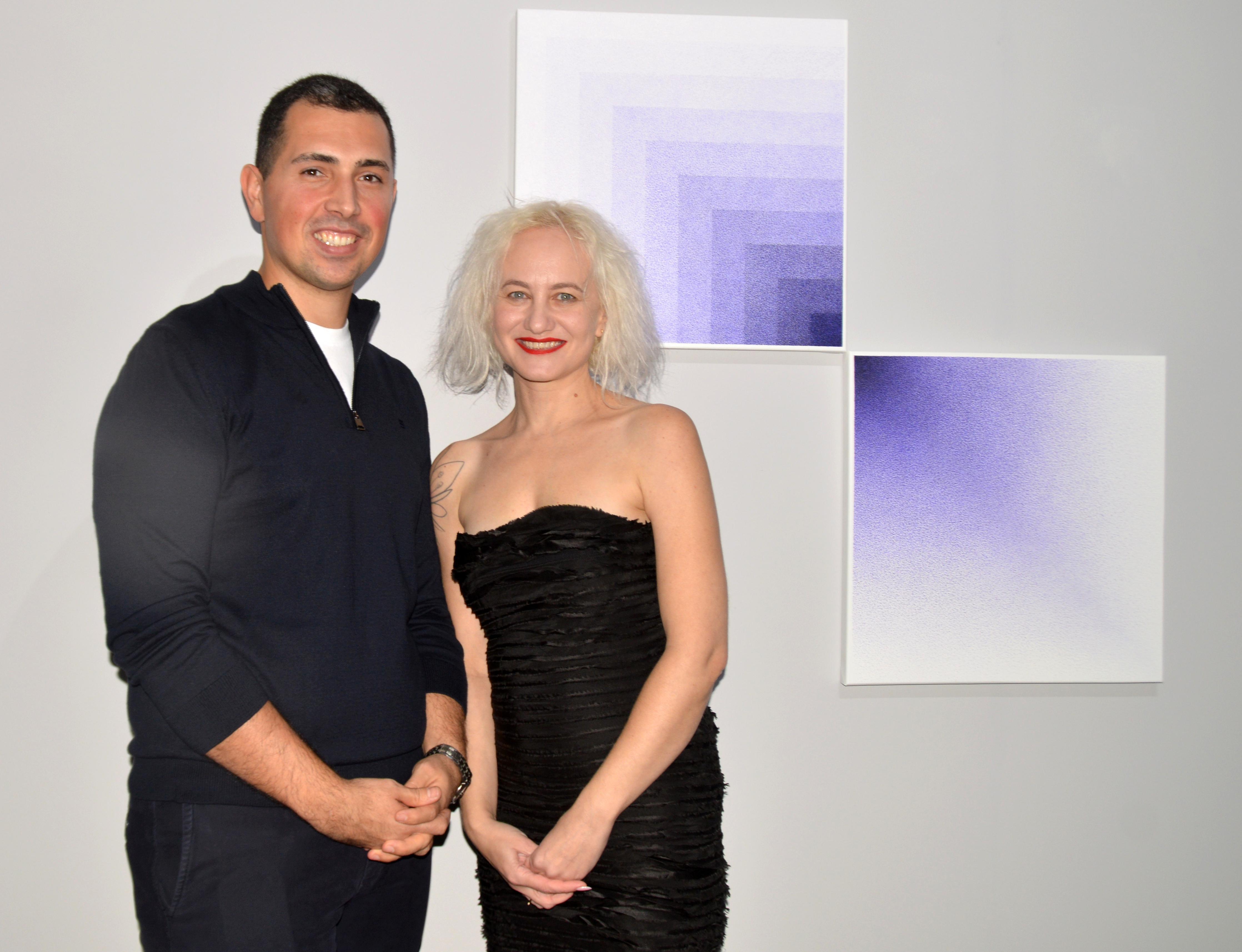 Akademik çalışmalarını sanatseverlerle buluşturdu Akademik çalışmalarını sanatseverlerle buluşturdu