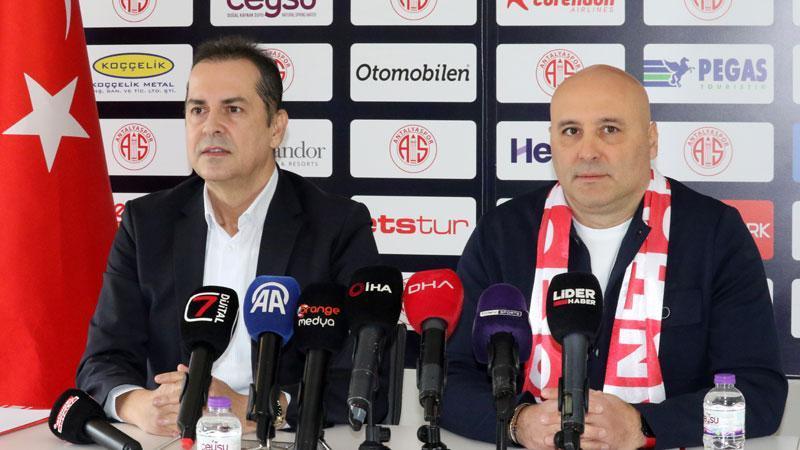 Antalyaspor’da Sami Uğurlu için imza töreni düzenlendi