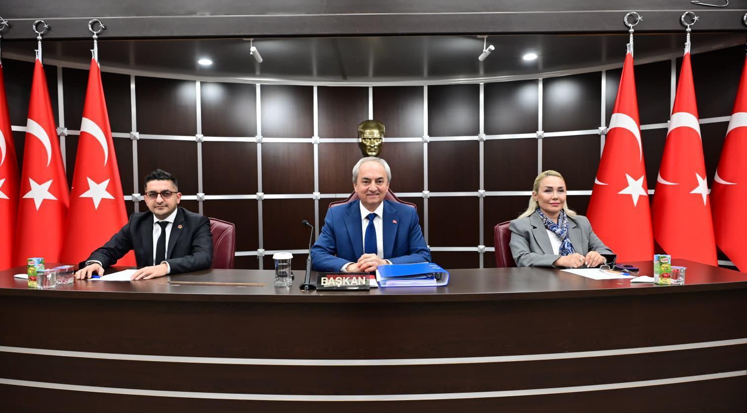 Kocagöz’den mecliste güçlü Türkiye vurgusu