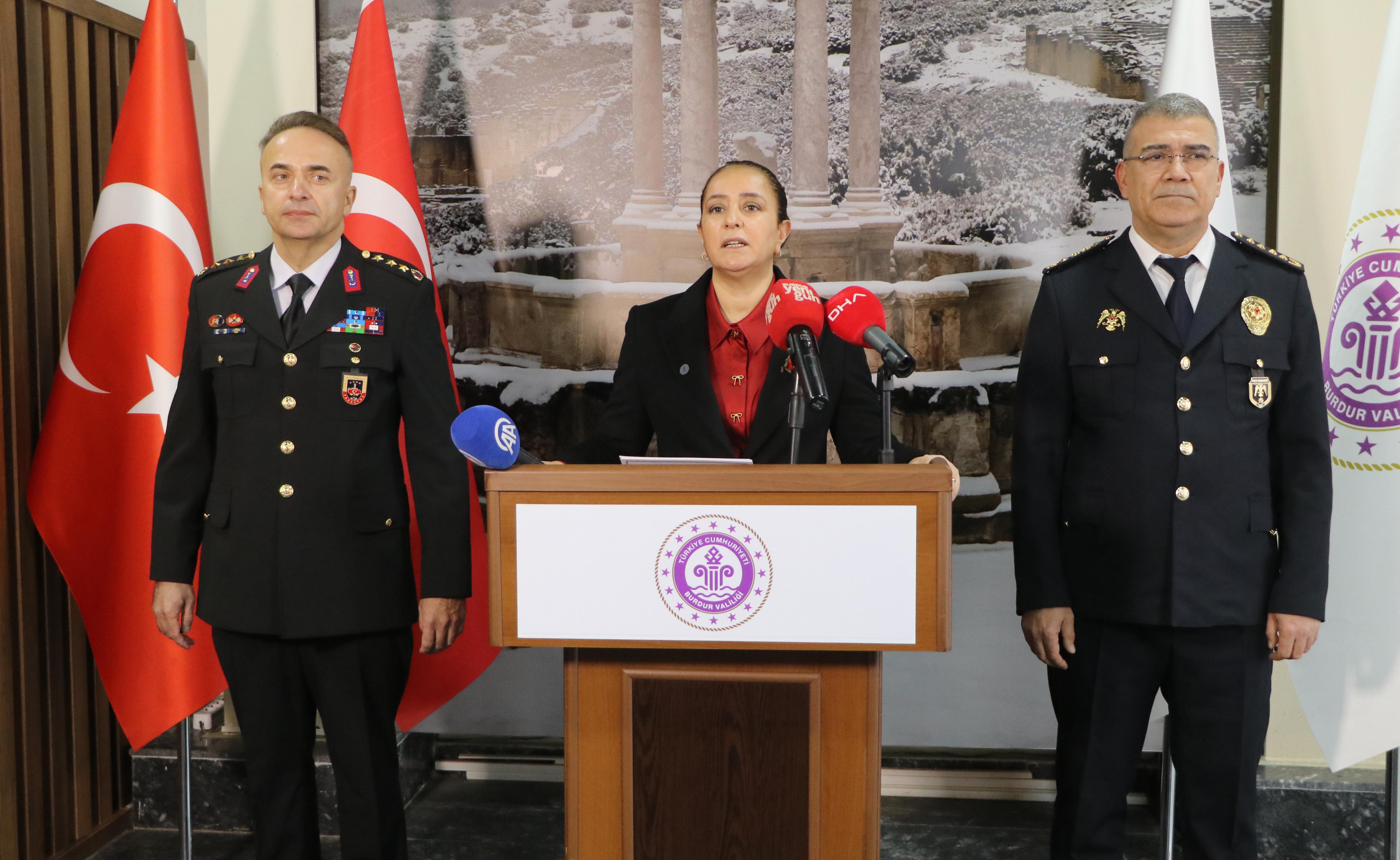 Vali Bilgihan: Uyuşturucu tacirlerine geçit vermemekte kararlıyız