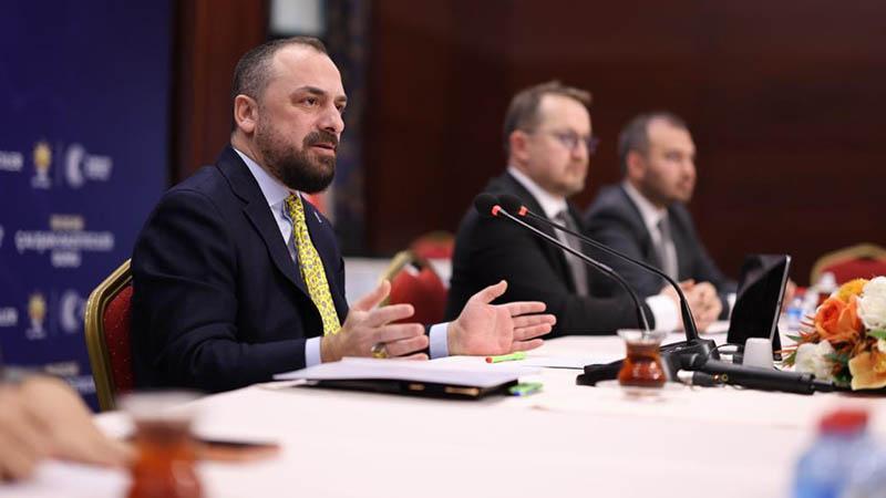 AK Parti’li Acar: Sadece gerçeği yansıtan gazeteciliğin yanında yer almayı sürdüreceğiz