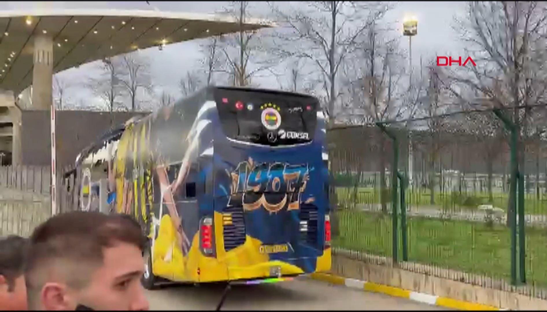Fenerbahçe kafilesi, Süper Kupa finali için Atatürk Olimpiyat Stadyumu’nda