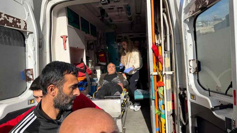 Sokak ortasında tartıştığı dayısını tabancayla vurdu