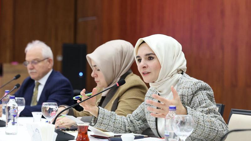 Bakan Göktaş: Evde Bakım Yardımı ödemesini hesaplara yatırmaya başladık