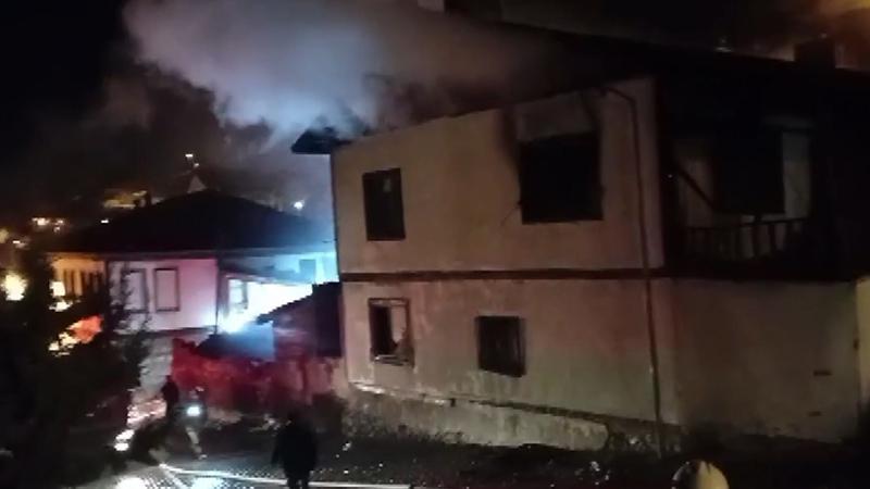 Beypazarı’nda çıkan yangında 6 ev kullanılmaz hale geldi