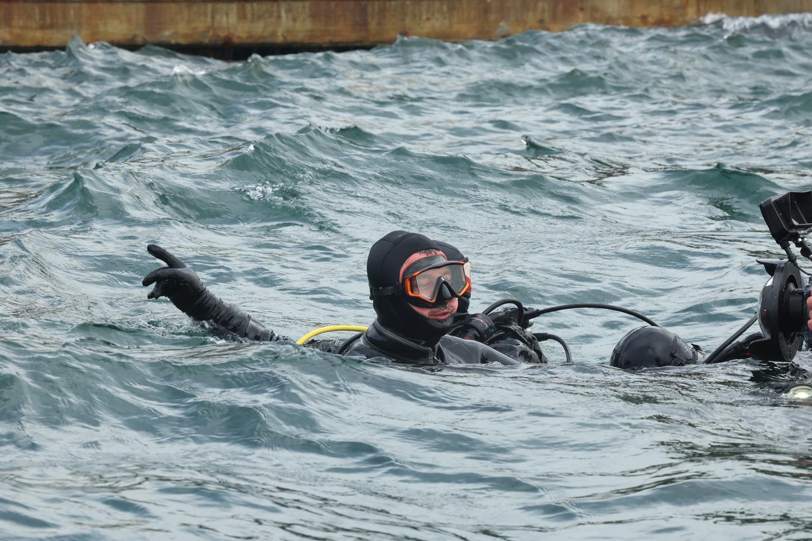 Kocaeli Büyükşehir Belediye Başkanı Büyükakın, Gebze Eskihisar’da dalış yaptı